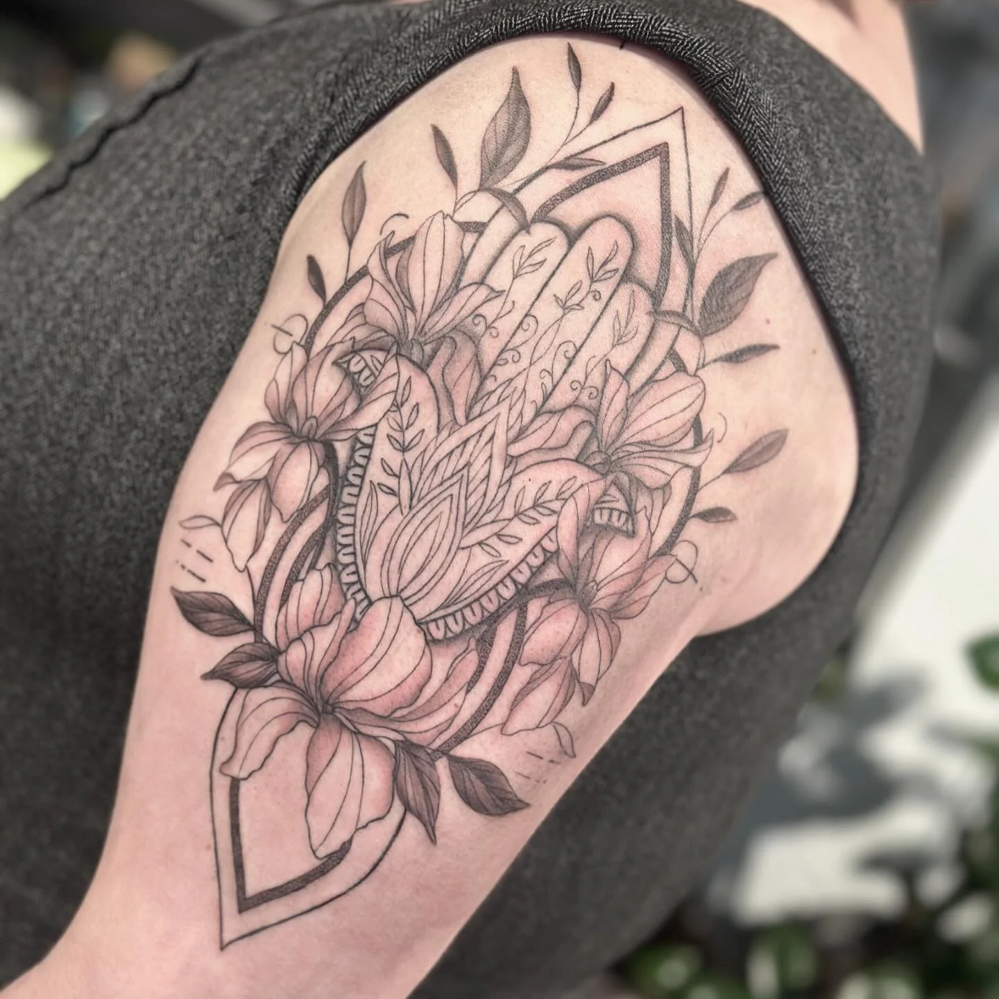 Recent works, 2nd slide is a work in progress piece that I&rsquo;m too stoked to wait until I finish to post it. 
&bull;
Thanks for being on this journey with me. 
&bull;
Would anyone be interested in getting tattooed at a convention June 27-29? Send