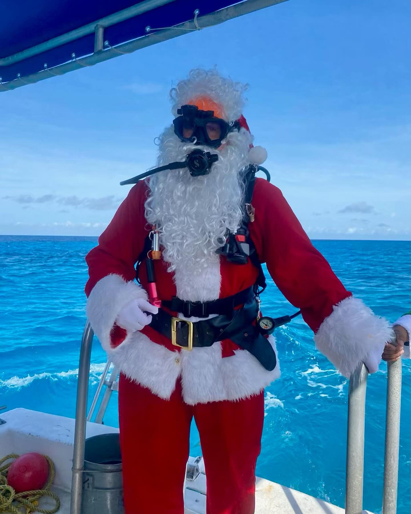 Happy Holidays Everyone!!!
#scuba #scubadiving #happyholidays2023 #scubabozeman #scubacharlotte #scubashacknashville #scubashackusa #cozumeldiving #cozumel #travel