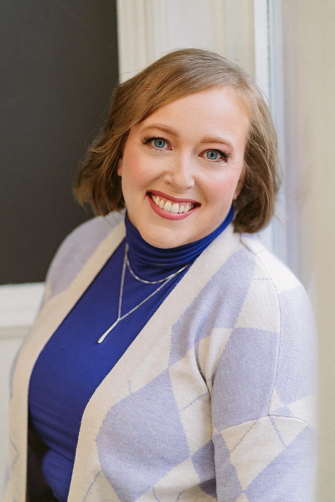 Headshot of Corina Walsh