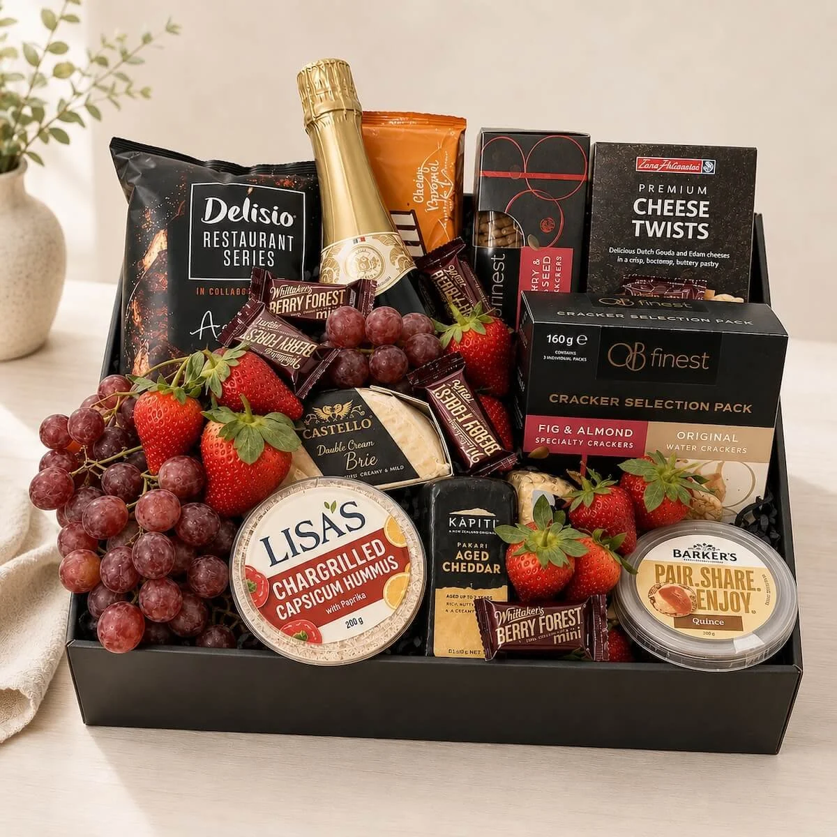 The Tararua Gourmet Luxe Hamper