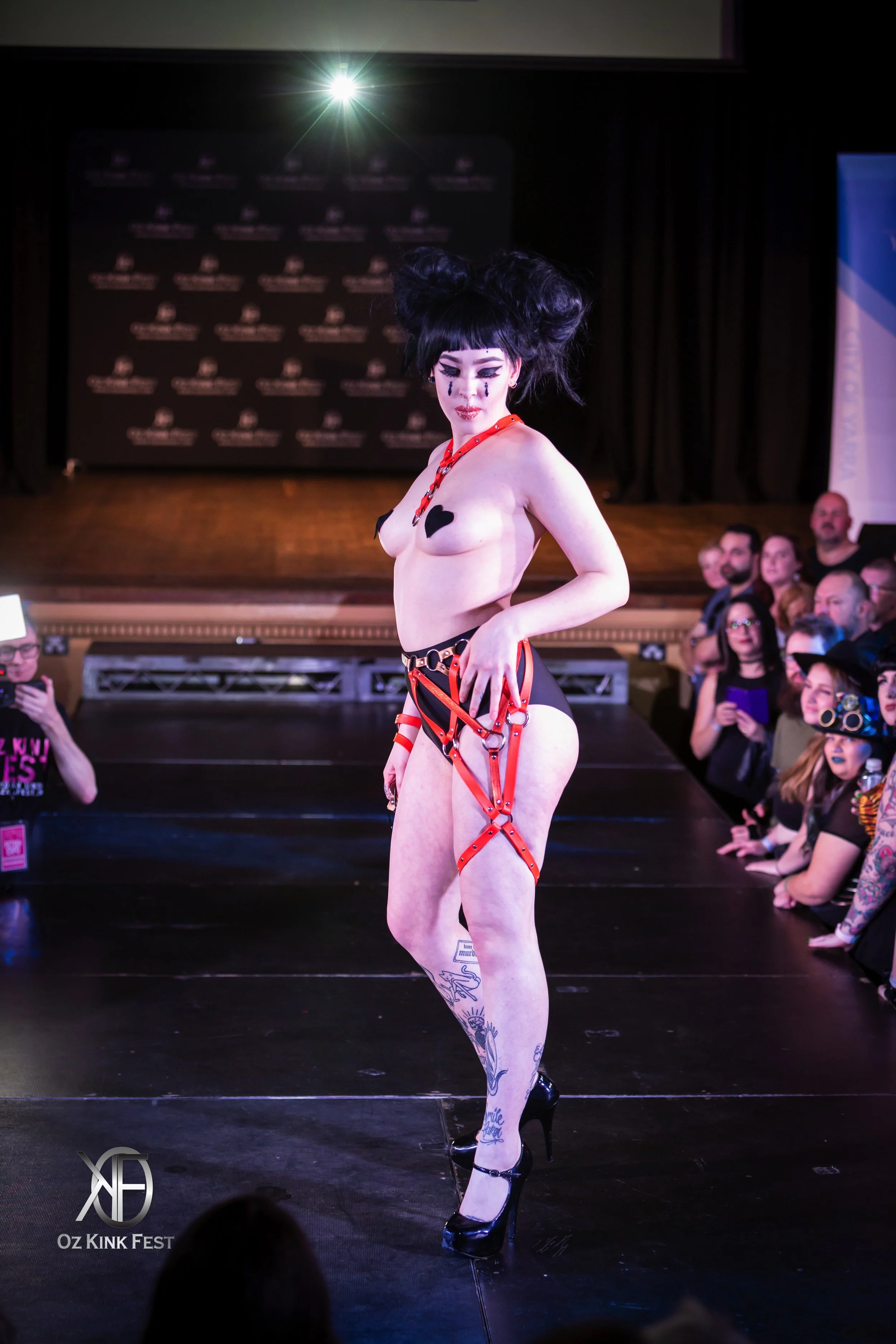 oz kink fest 2019 fashion parad - andrew bott photography-137.jpeg