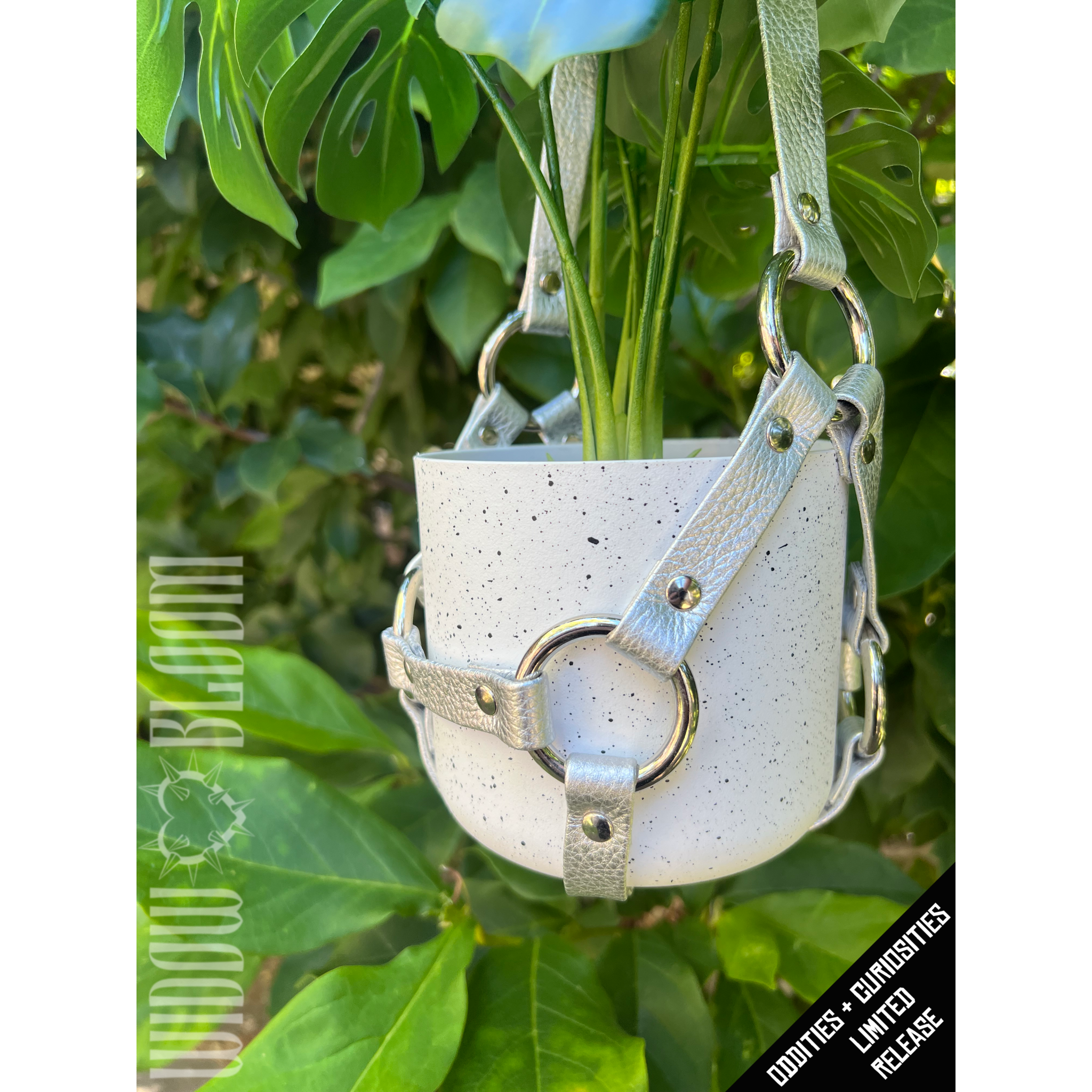 Silver Metallic Plant Harness