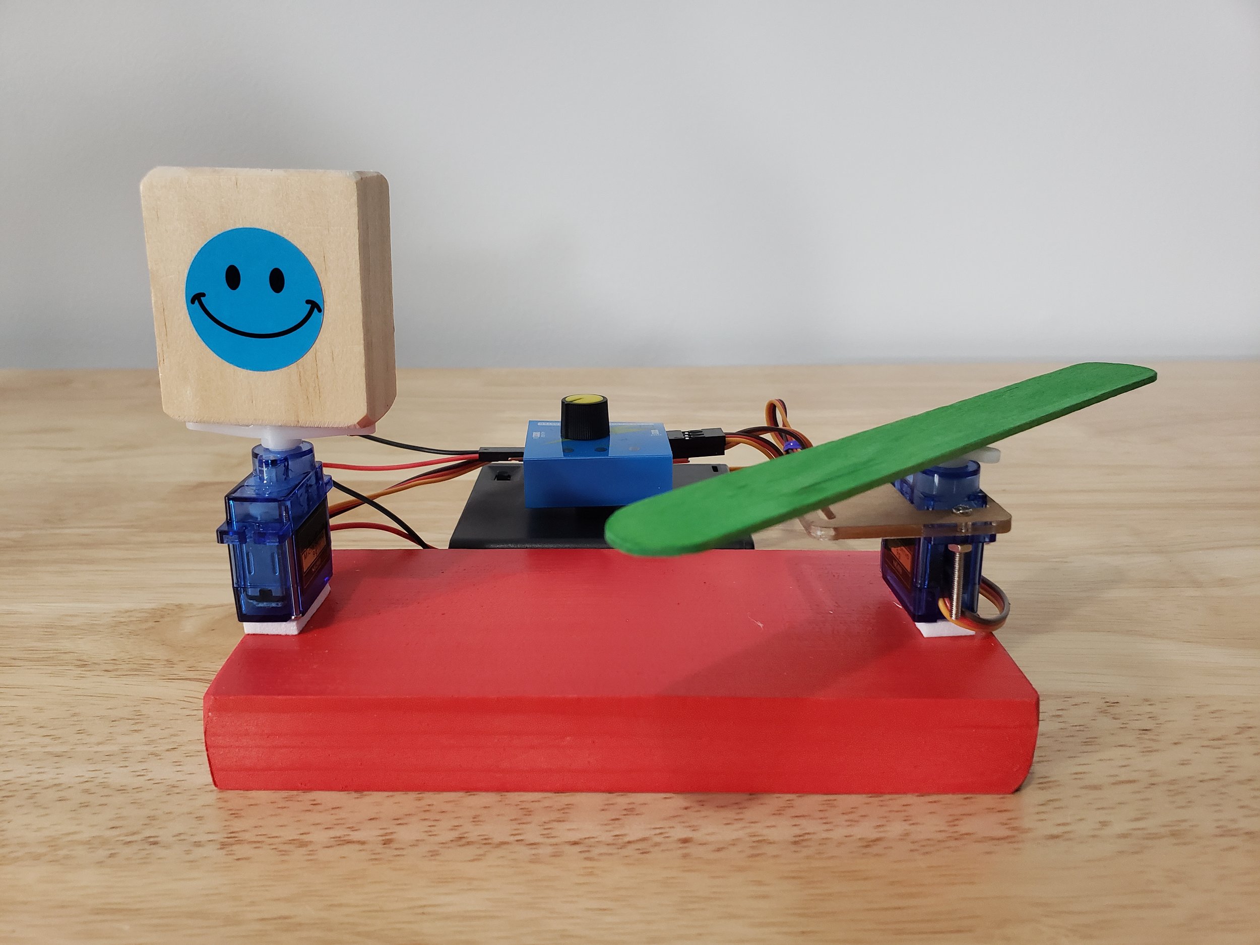 Simple Robot w Servo Tester.jpg