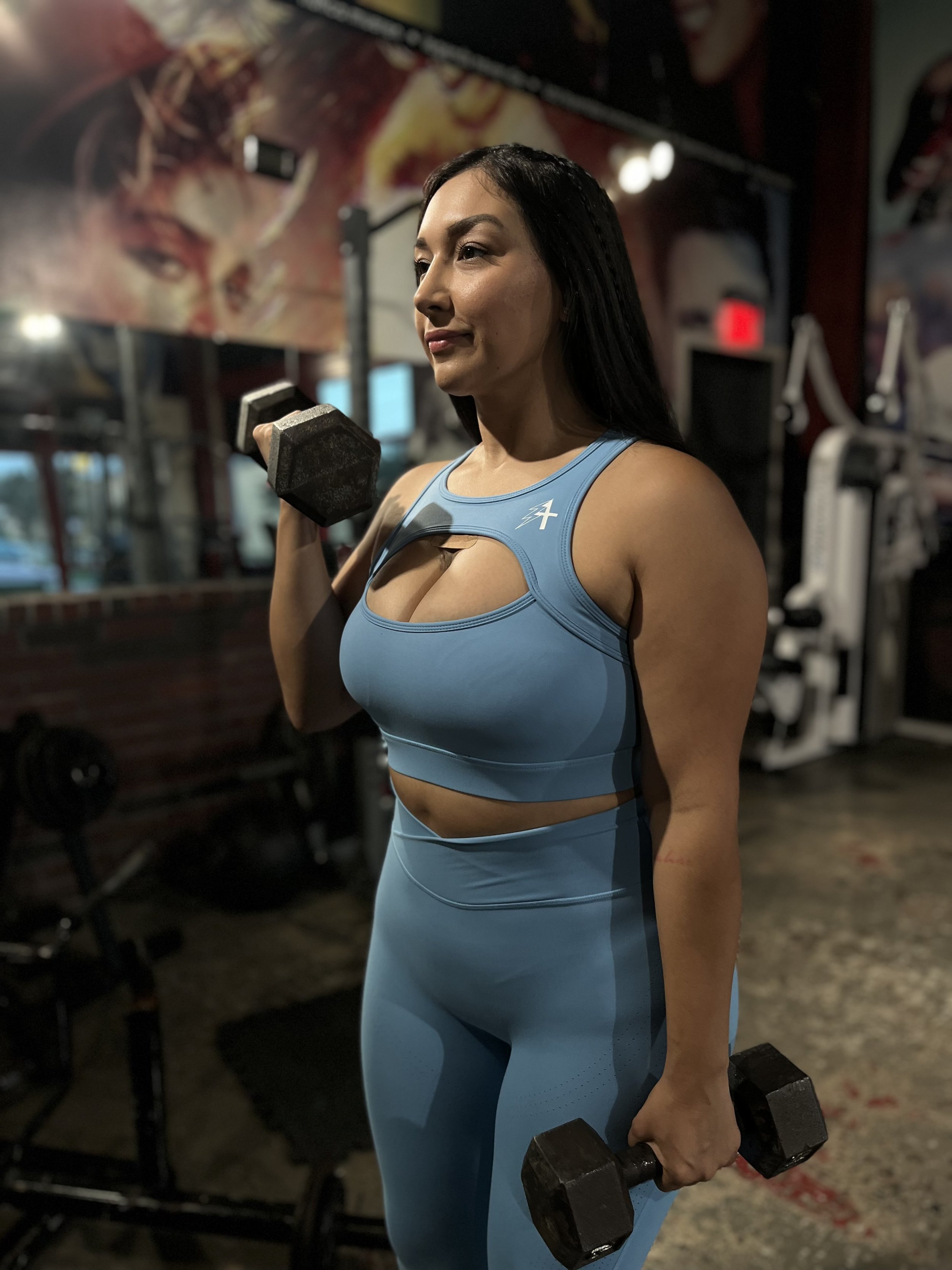 Briya Blue set L.jpeg