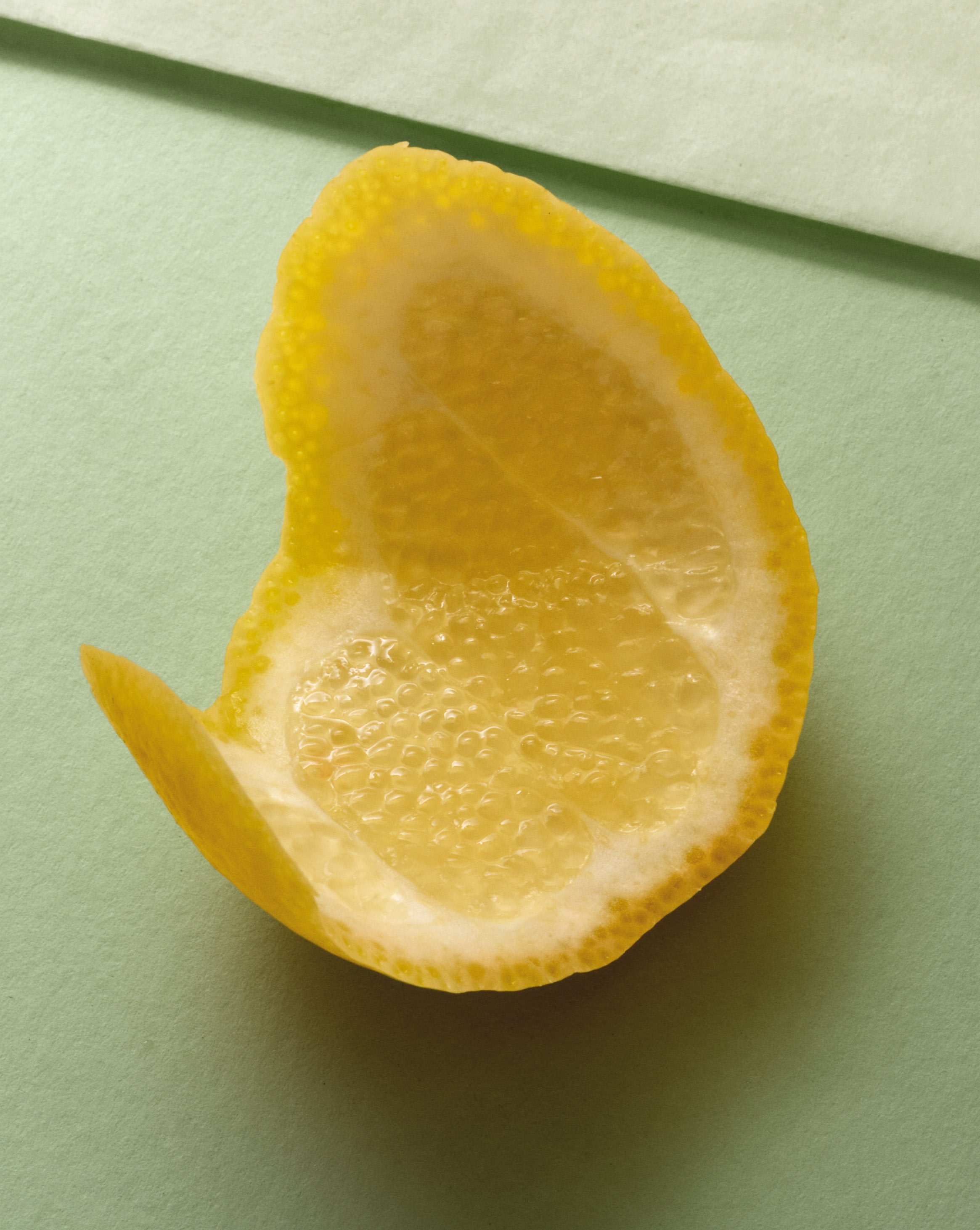 WP_KEY INGREDIENT_LEMON_CROP.jpg
