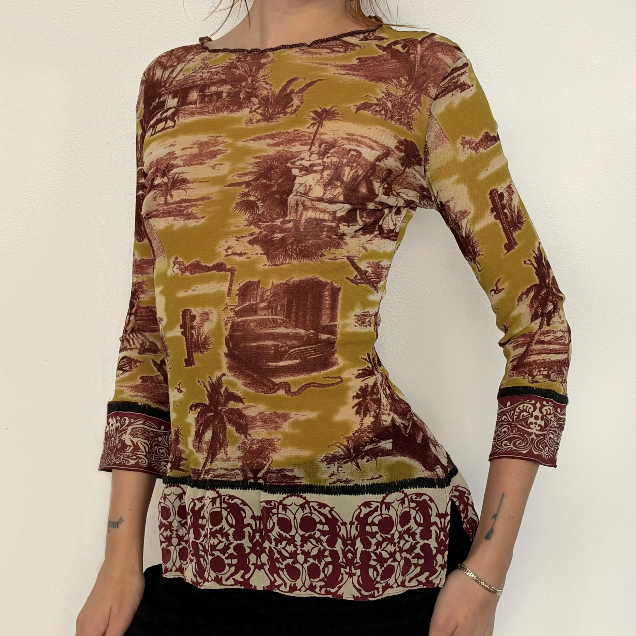 Facetune_20-10-2026-21-55-25 2.jpg
