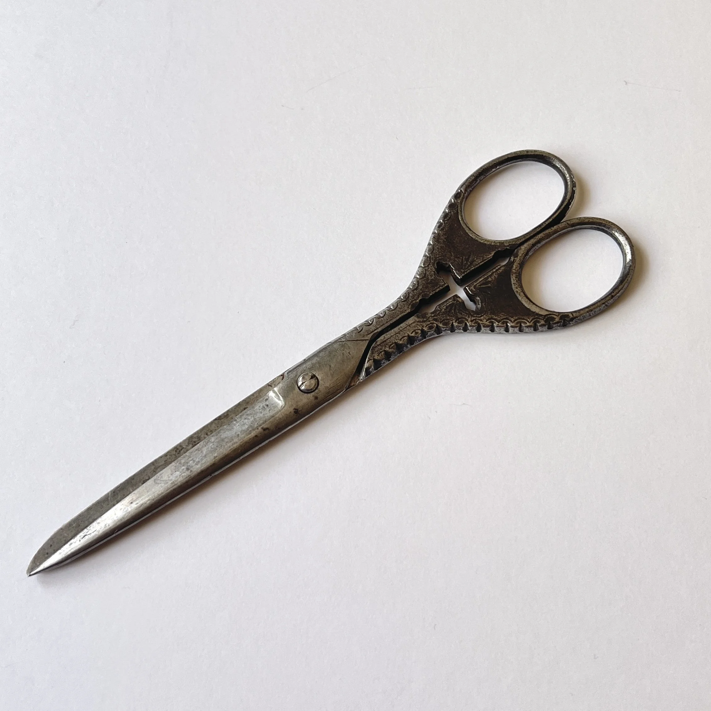 Antique Cross Scissors