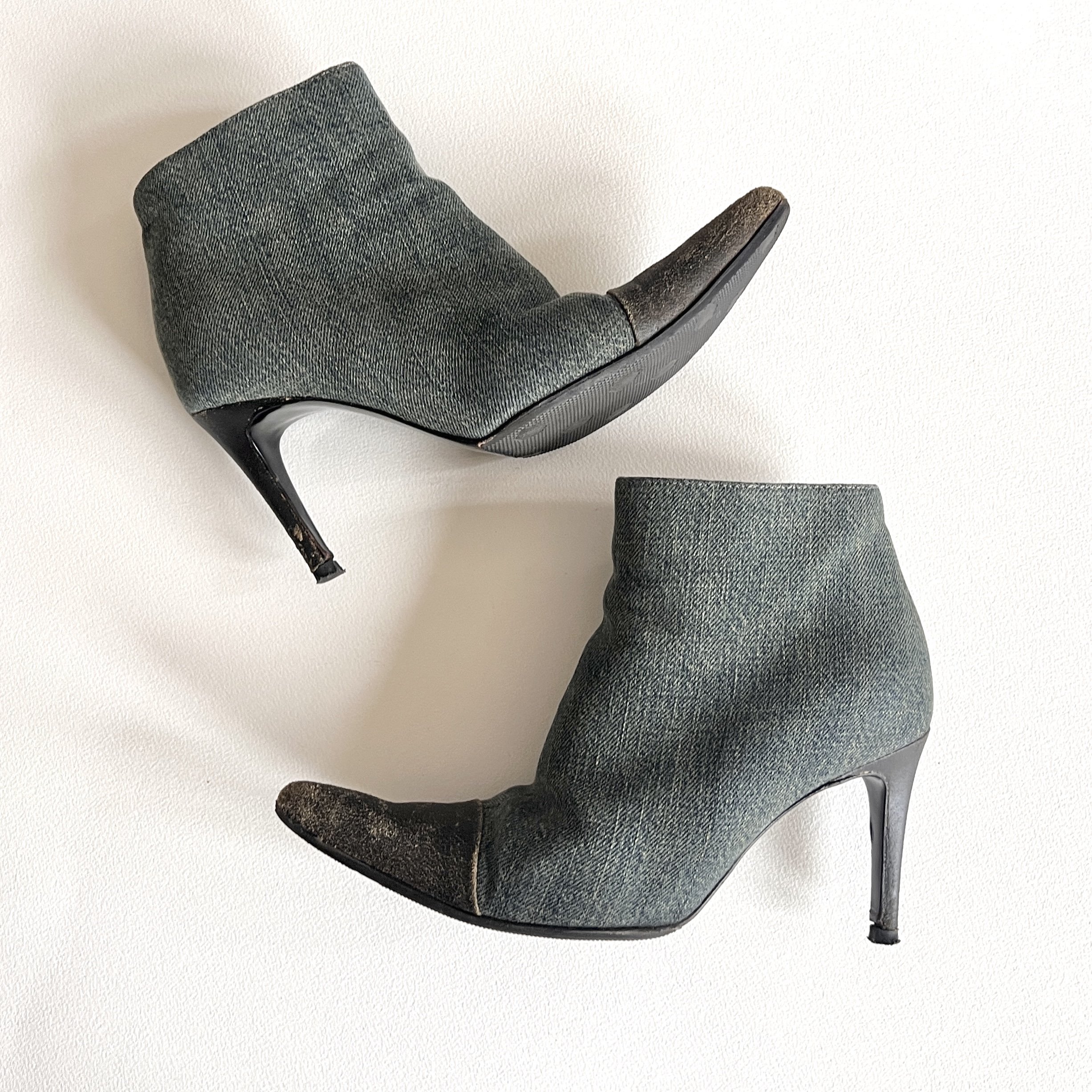 Chanel F/W 2000 Boots