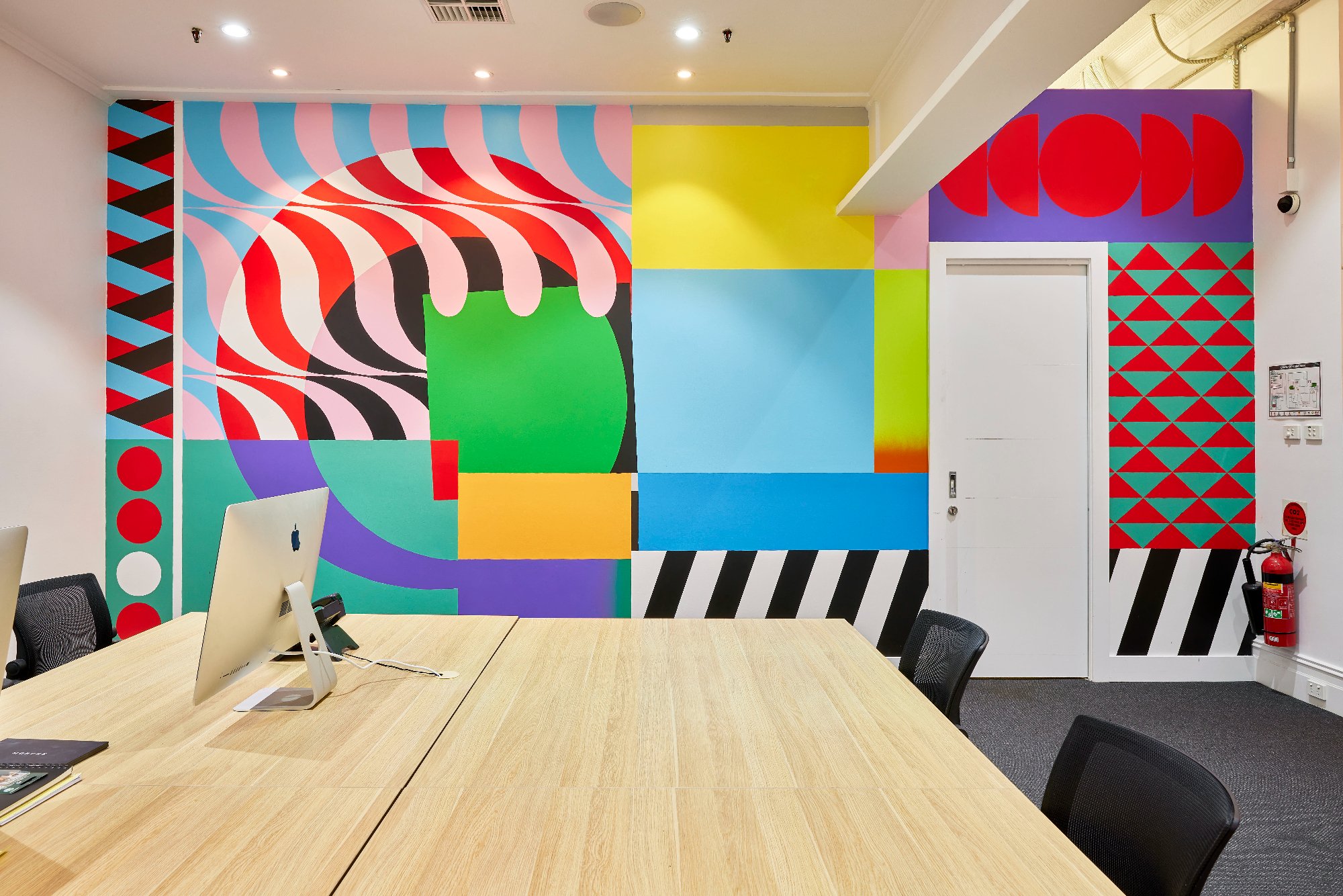 LUCAS_CROALL_RUNDLE_STREET_OFFICE_3603_HDR_WEB_RES_.jpg