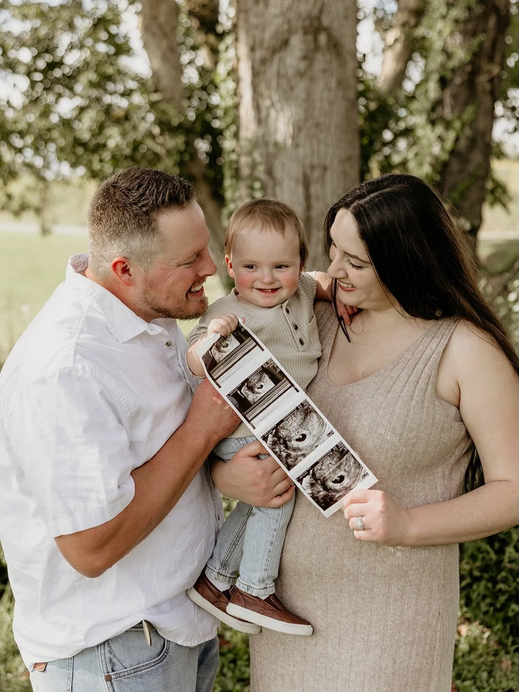 The sweetest little announcement 💗🥹