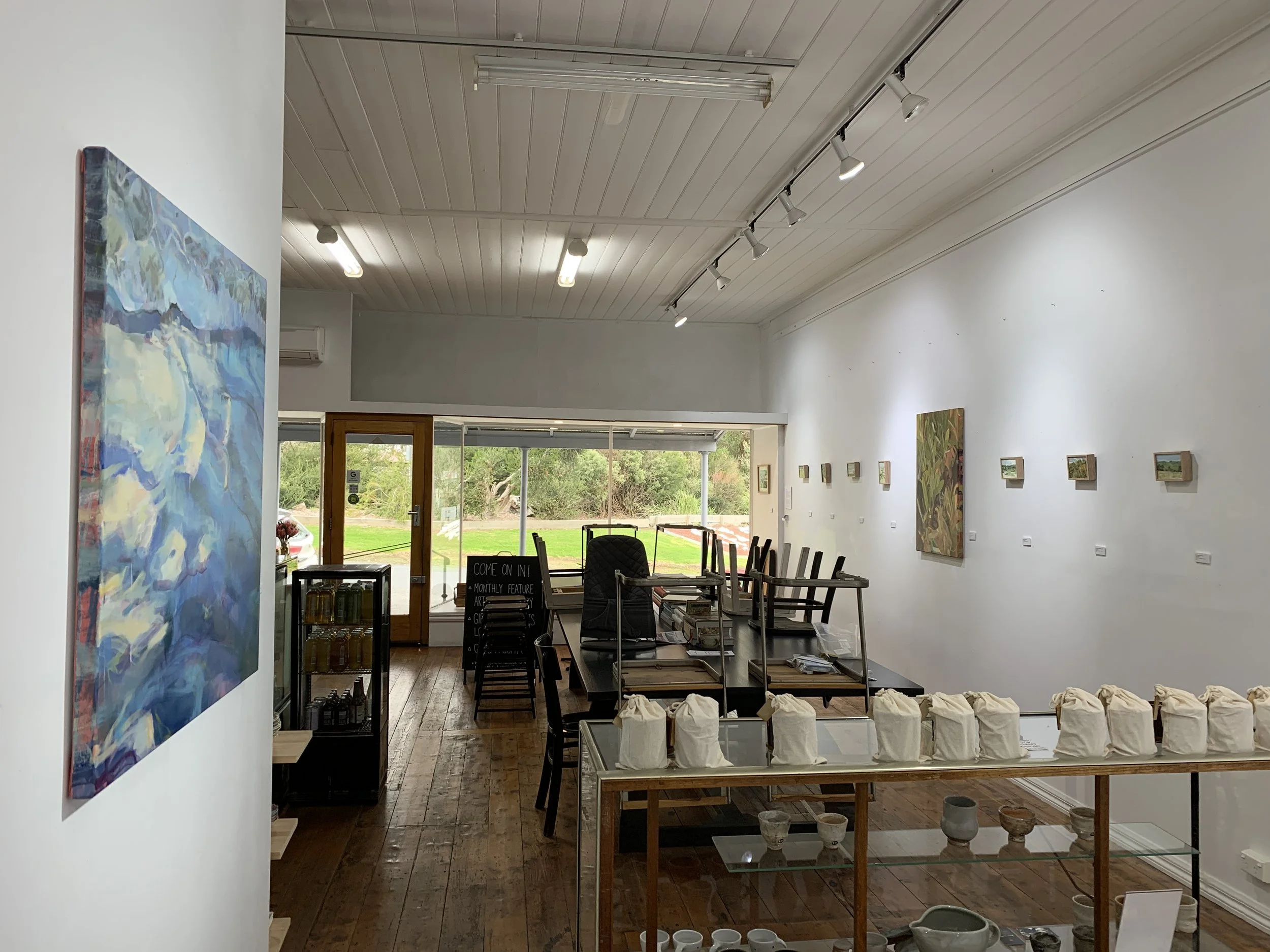 LittleOberon2021_exhibition - 6 of 21.JPG