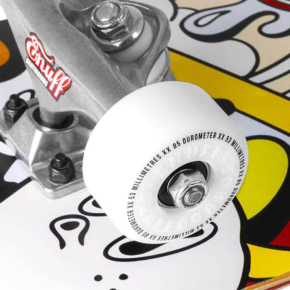 ENU4100 ENU4150 Enuff Meltworld Complete Skateboard Confused Wheel Detail.png