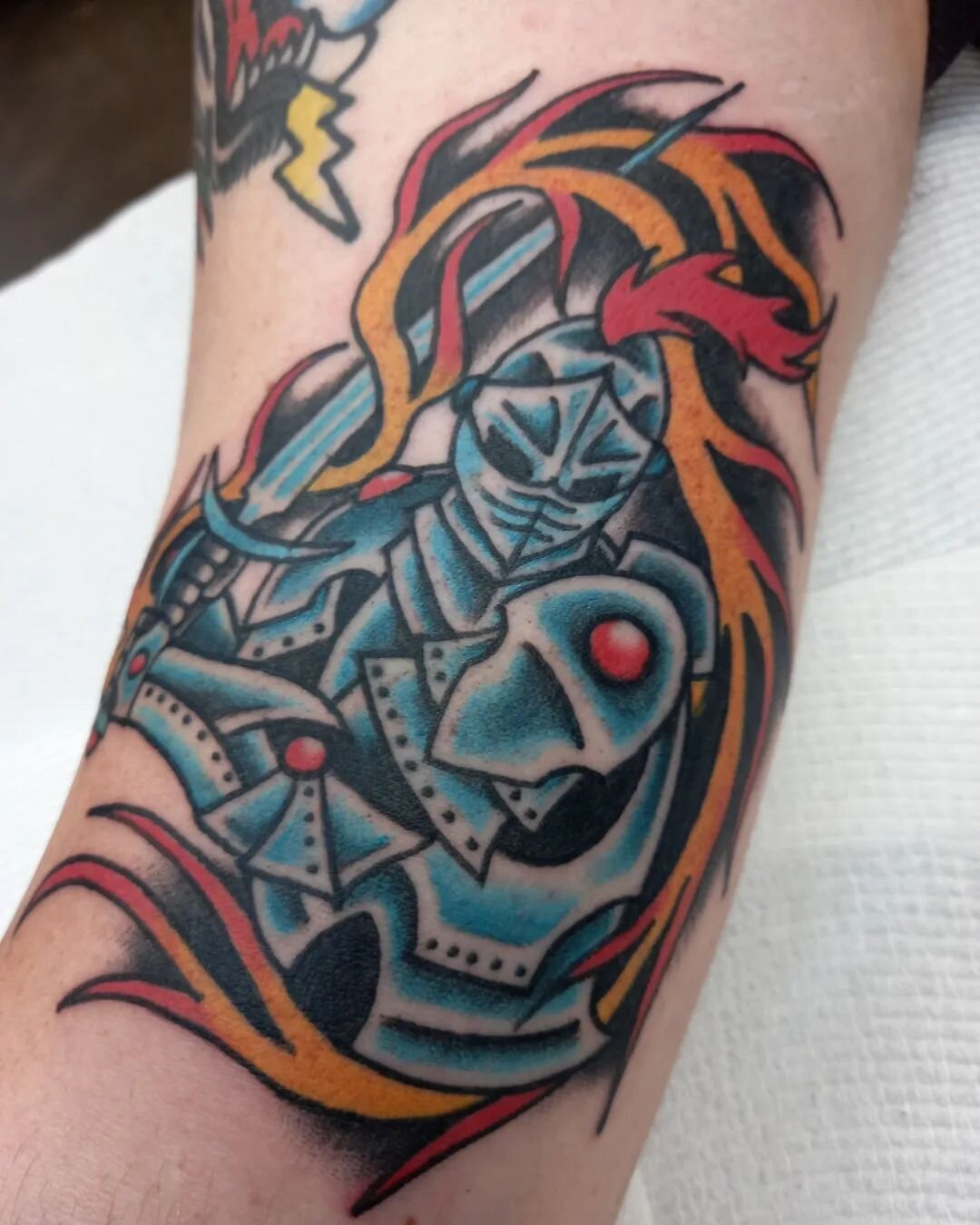 I love a good knight out. Thanks heaps Ryan for the fun tattoo session. Im always keen on doing custom pieces. Books always open. Send me a DM or contact @mans_ruin_tattoo. 🤘🤘🤘