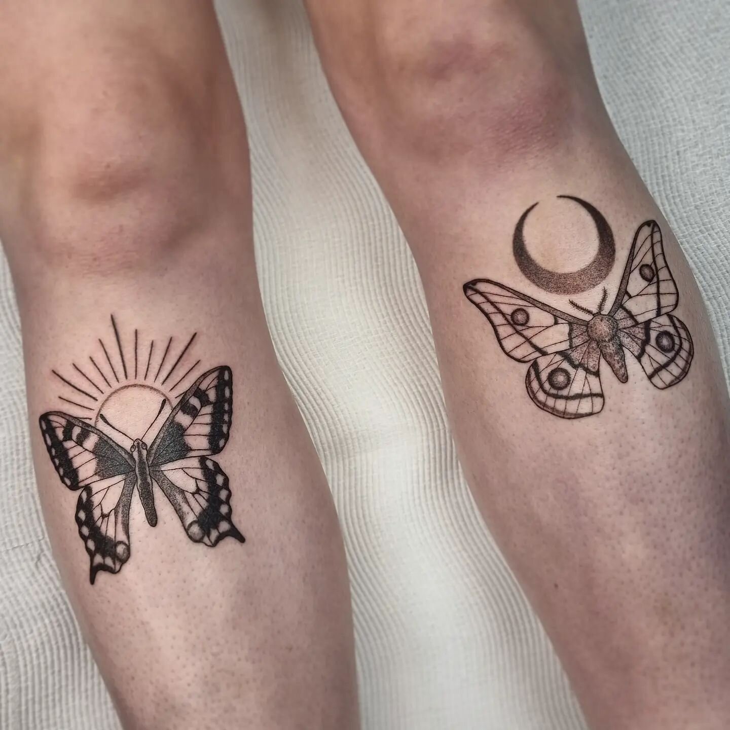 A beautiful moth and butterfly for Amy's shins! Thank you so much for getting these two cuties! 🦋🦋
.
.
.
.
.
#butterflytattoo #mothtattoo #insecttattoo #shintattoo #matchingtattoo #bugtattoo #naturetattoo #naturalhistoryillustration #scientificillu