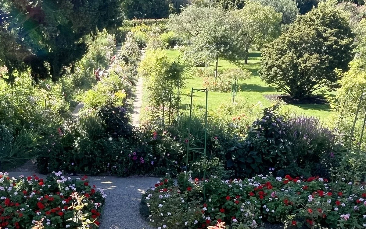 Visit To Monet’s Garden