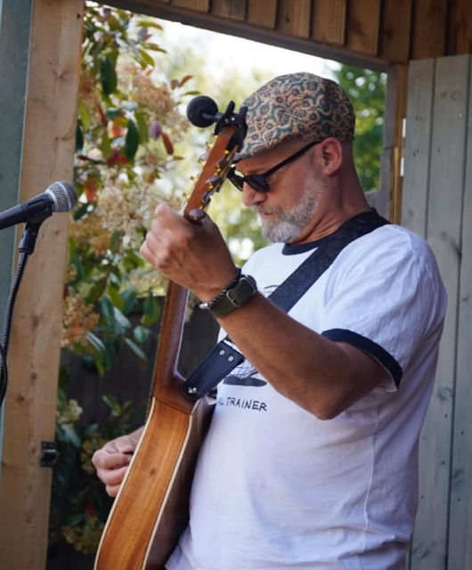 Friday’s Live Music! Martin Rice Performs! 