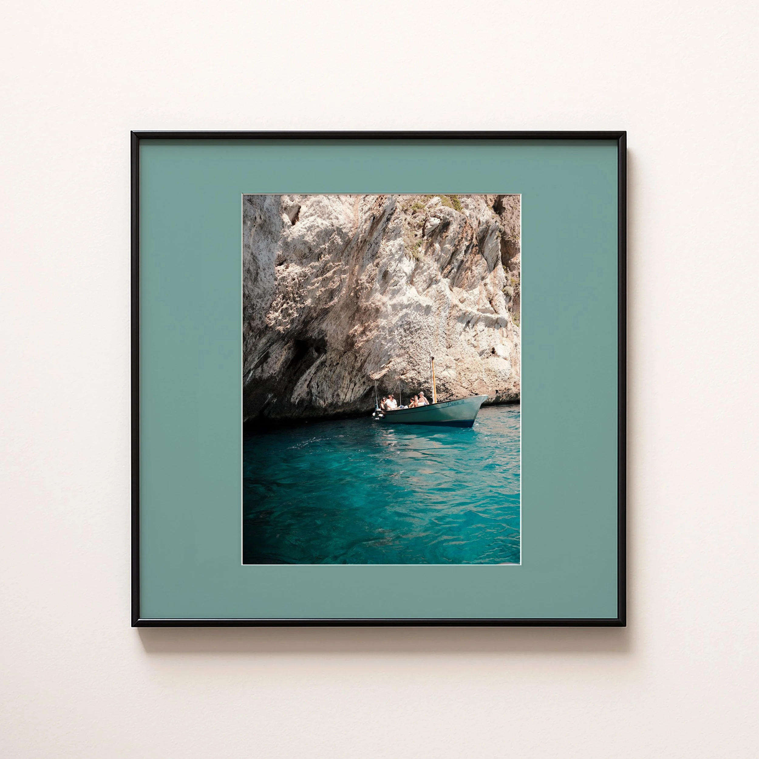 Capri Boat