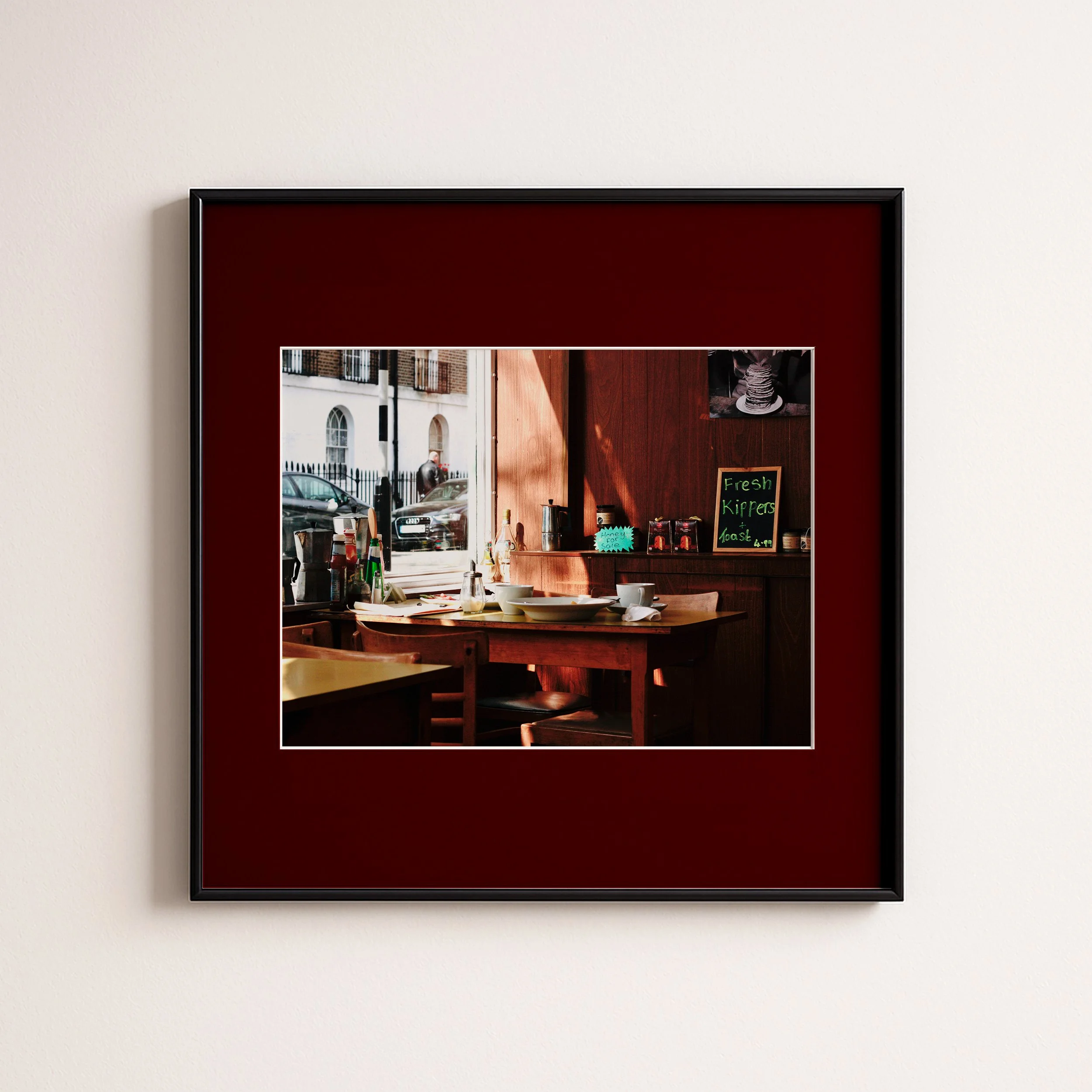 LONDON CAFF MAROON  .jpg