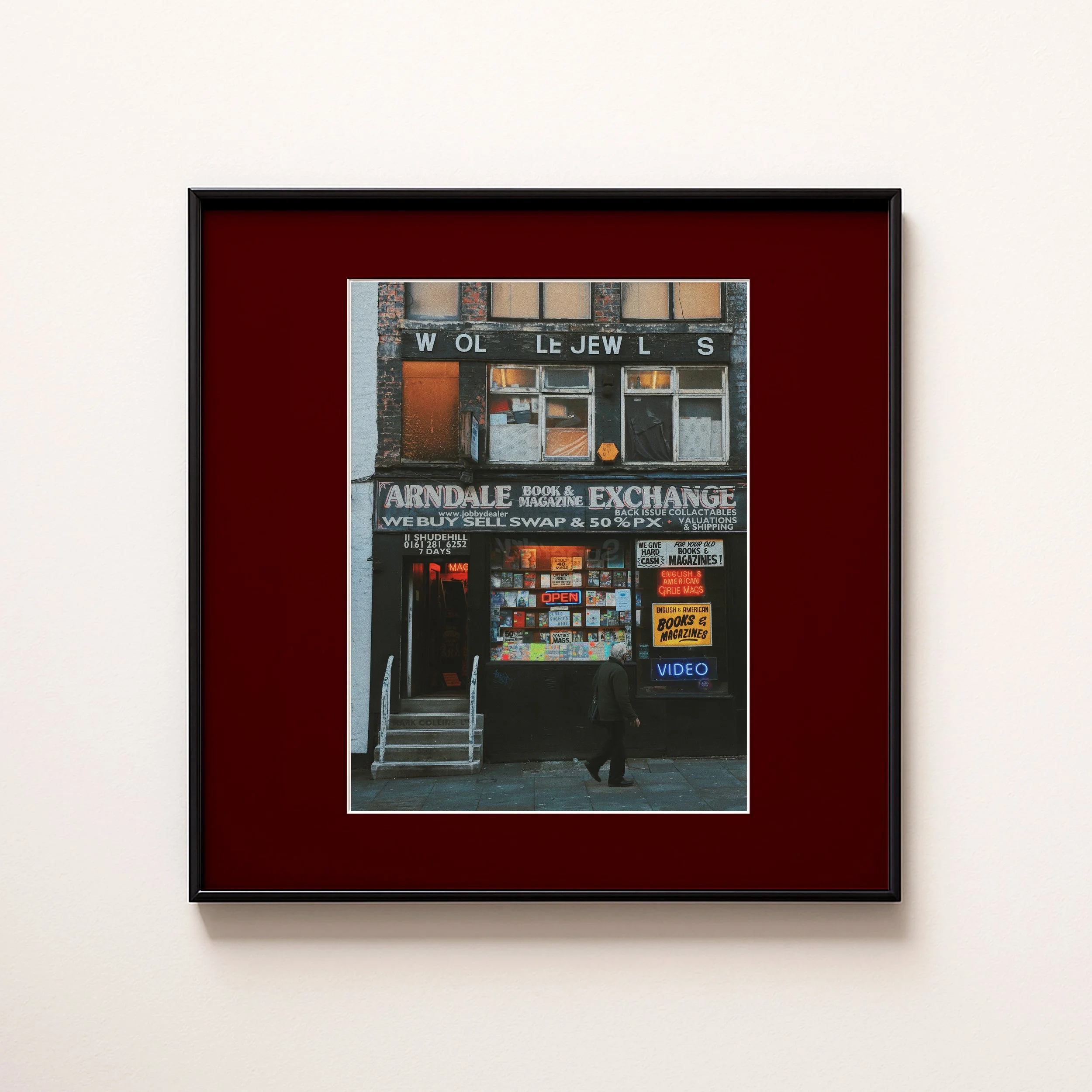 ARNDALE MAROON .jpg