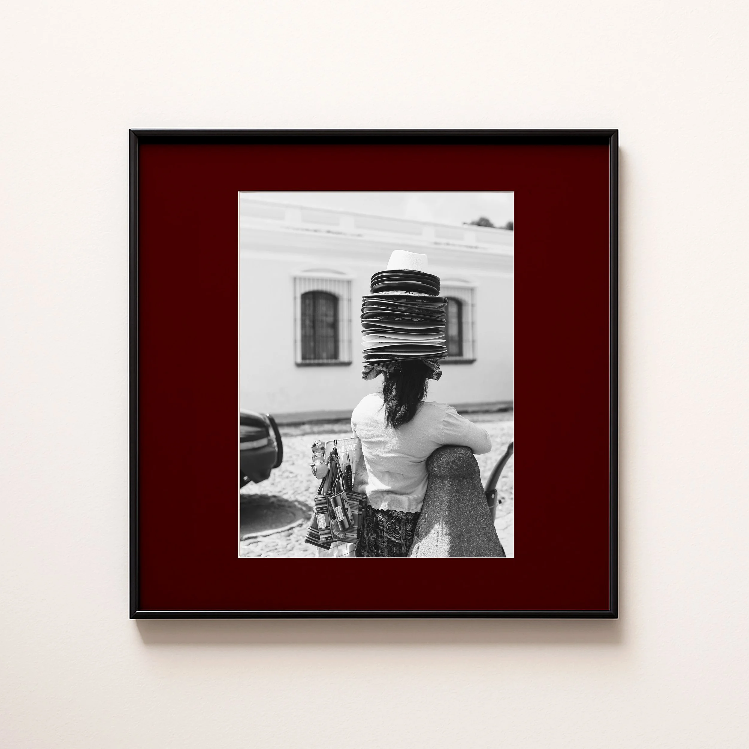 WOMEN WITH HATS BURGUNDY .jpg