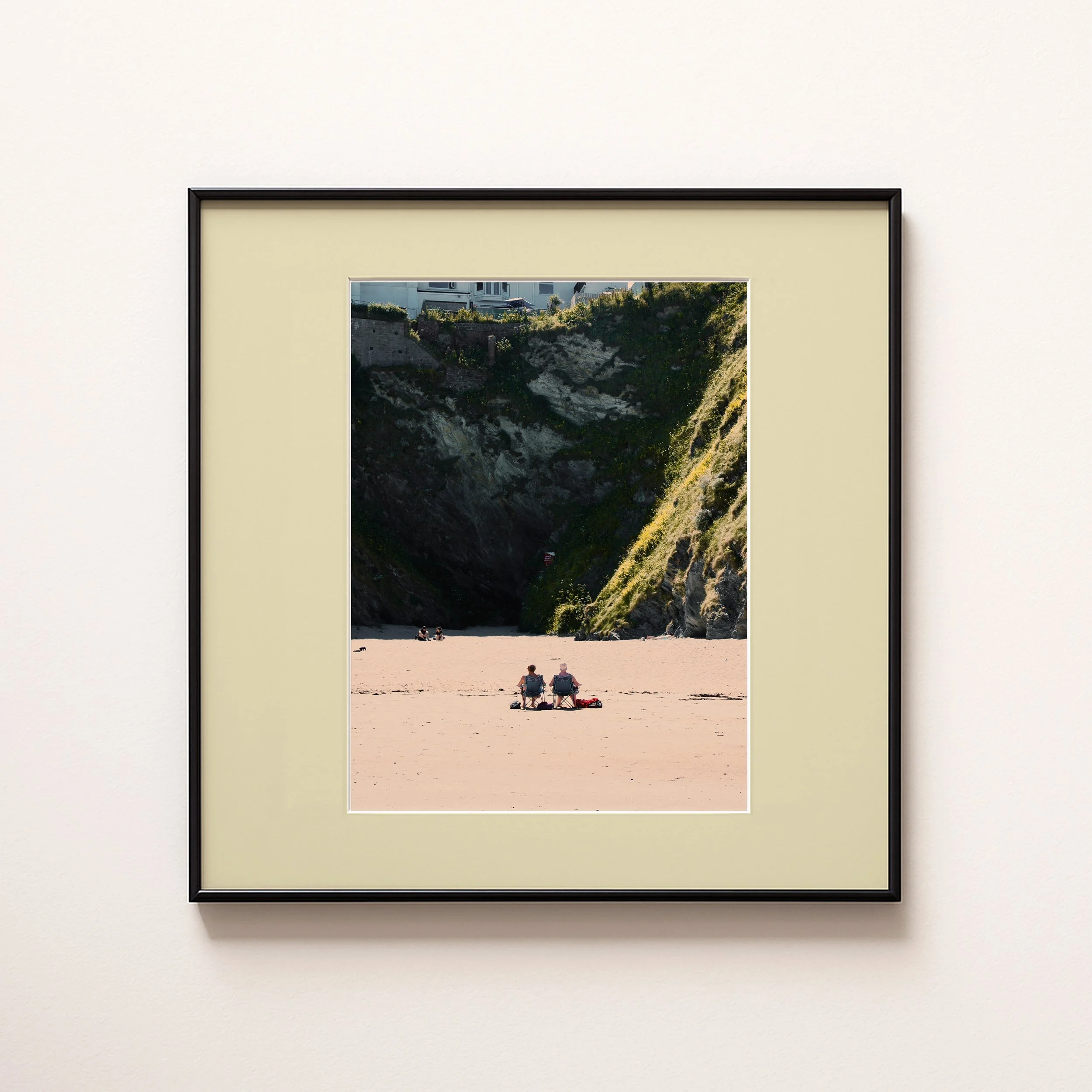 BEACH PEOPLE 2 LIGHT GREEN.jpg