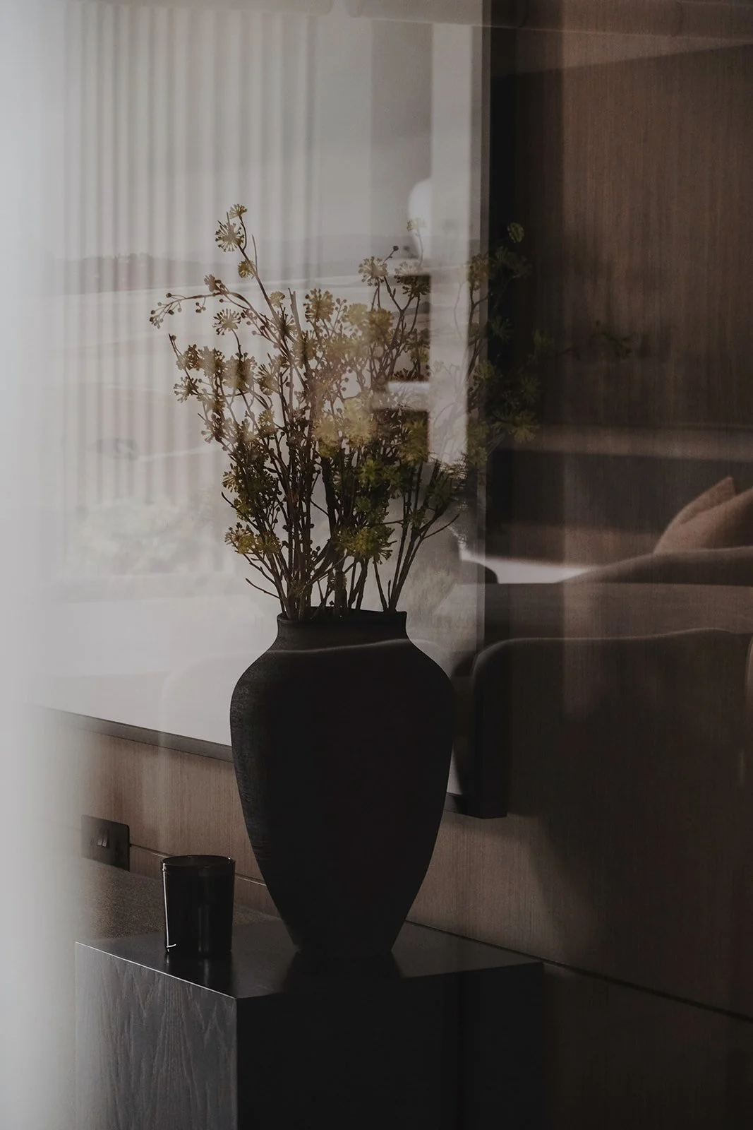 Emma_Lavelle_Holt_Living_Shoot2_28.jpeg