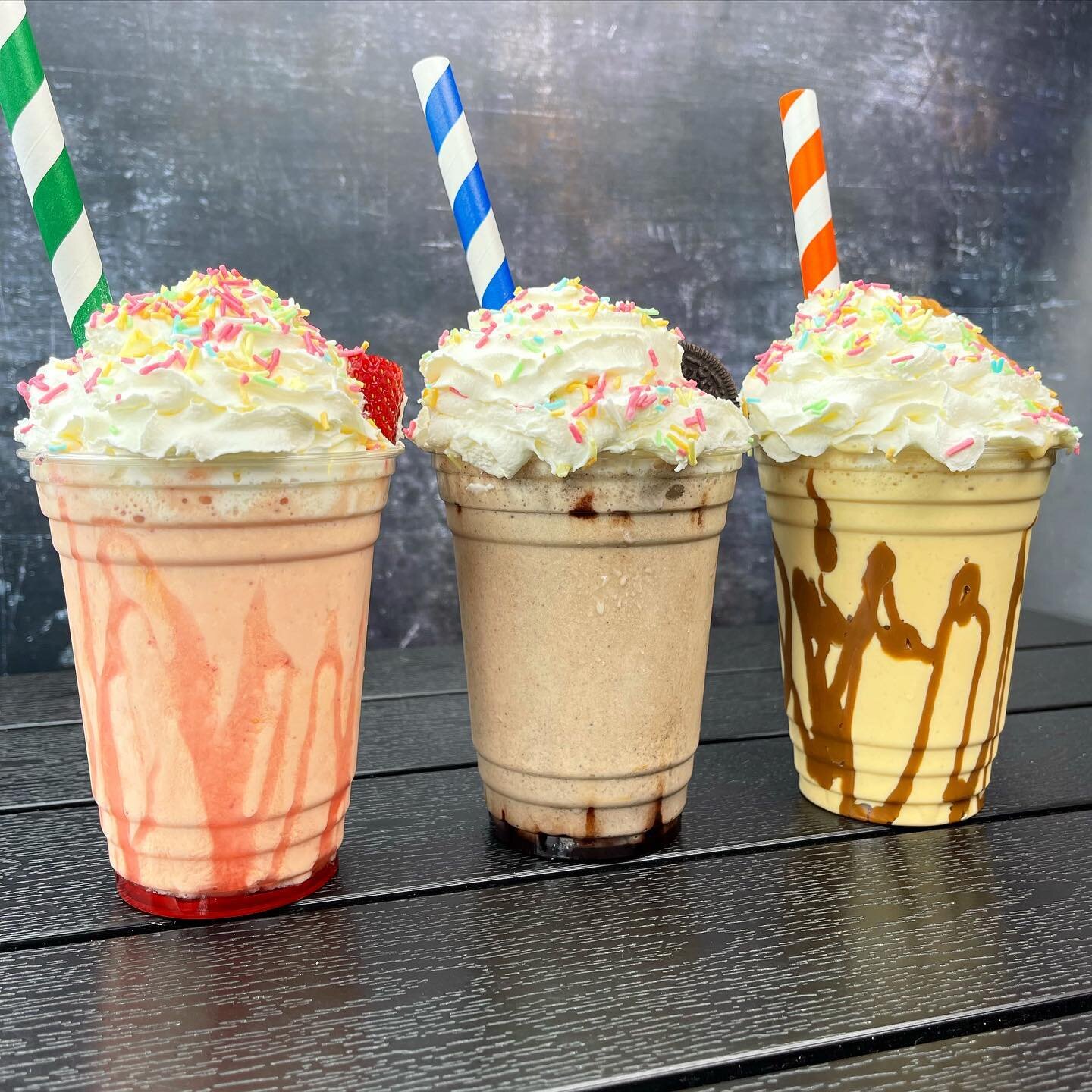 Milkshake mania🍦

Thick &amp; chunky shakes all round 😌 #milkshakemania #thickshakes #manvsfoodlondon