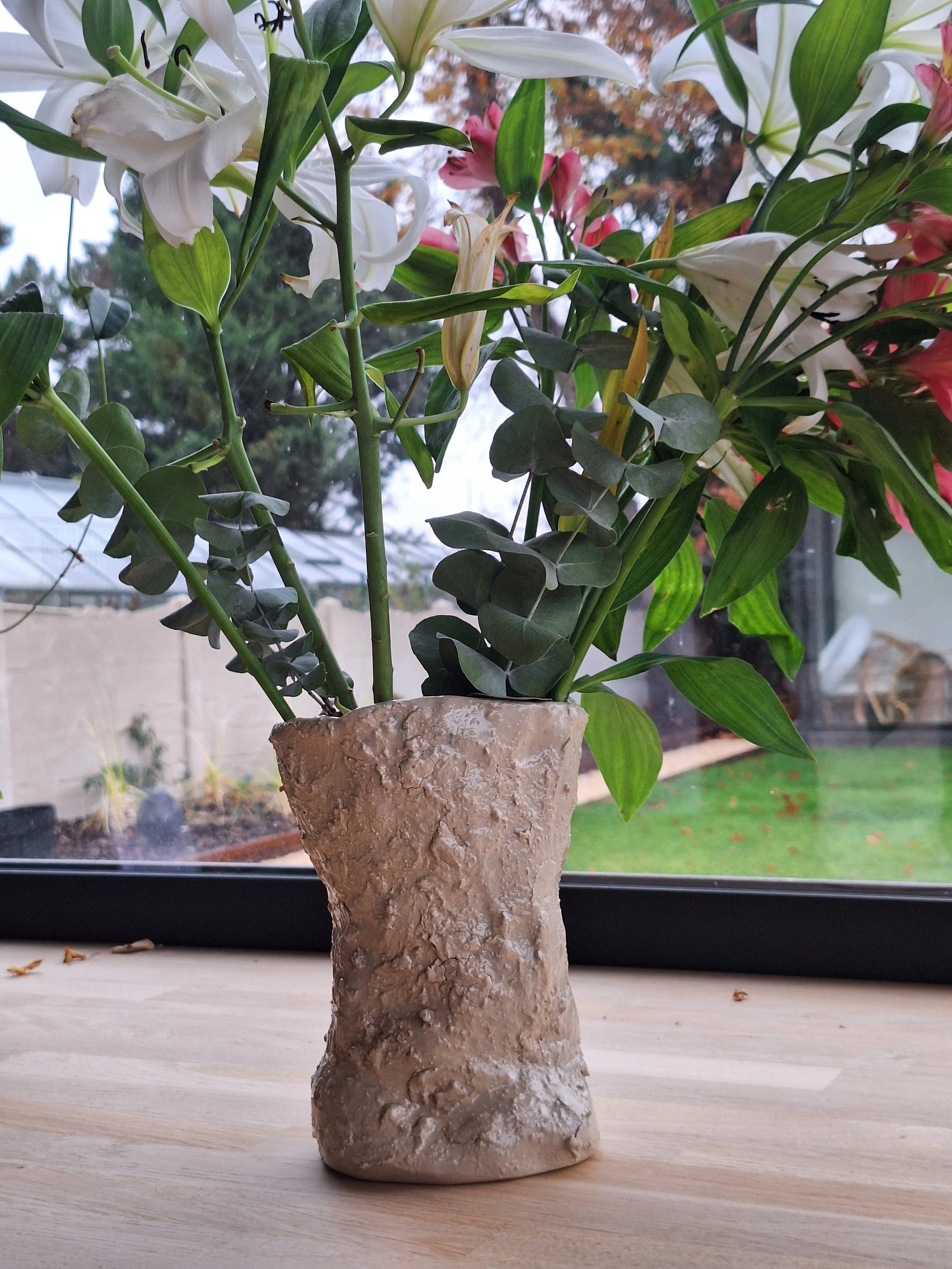 Ceramic Vase - Roc (1).jpg