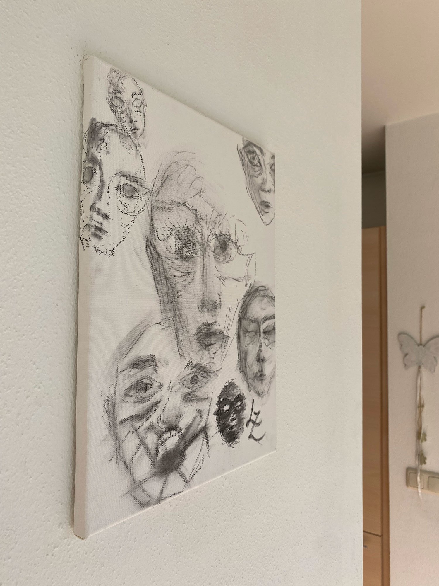 Kohlestift_side_left.jpg