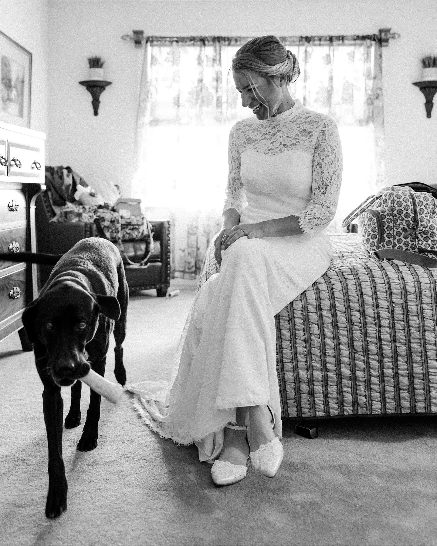 It&rsquo;s no secret that my favorite moments during a wedding day are the unscripted moments. The ones that aren&rsquo;t on the timeline or shot list. The quiet moments. The little touches. The moments of laughter.

I&rsquo;m continuing to book wedd