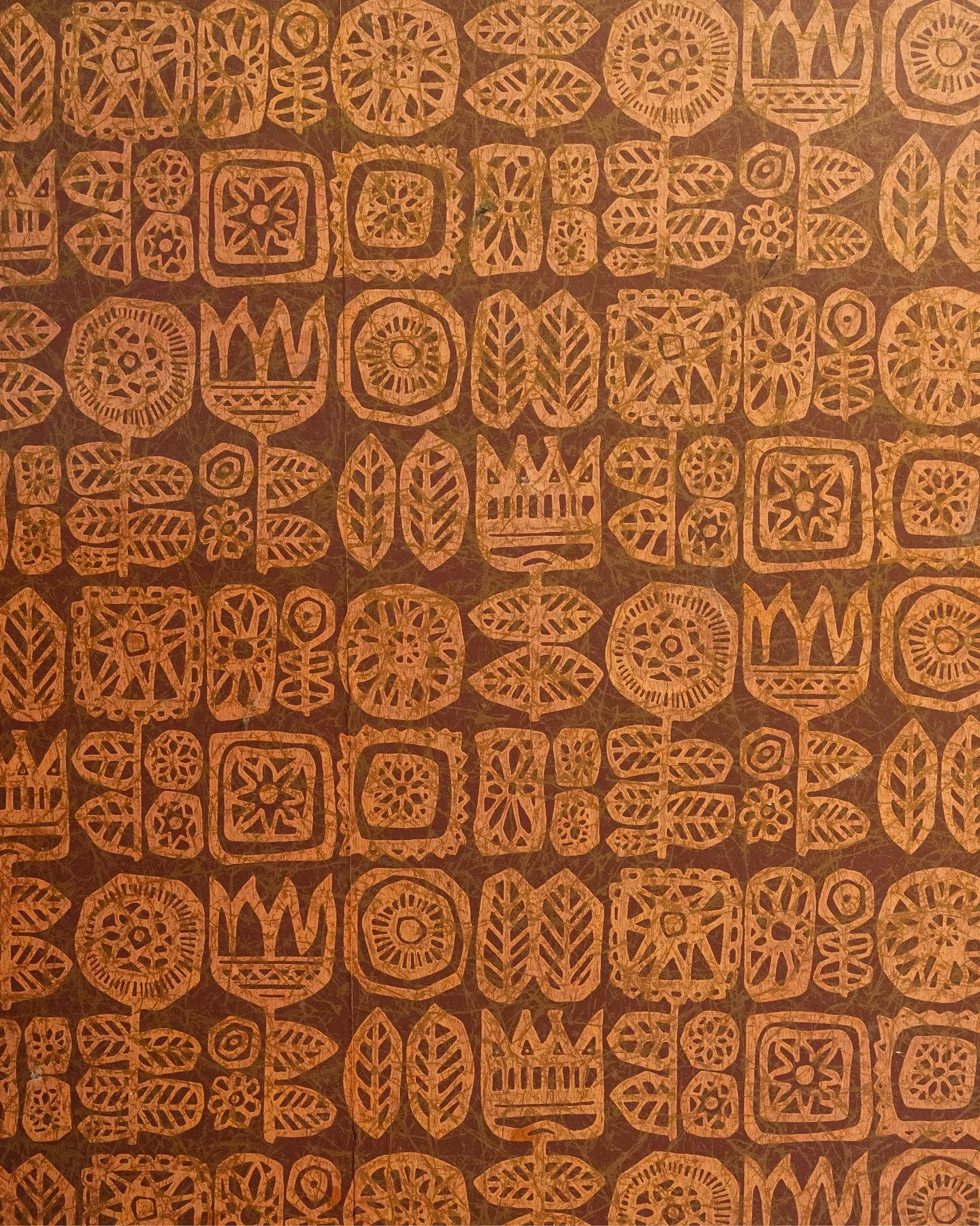 A new type of offering is available this year. ✨

Last summer I had a client who had a family member sadly pass  away and they were selling their childhood home. While the furniture and decor had already been moved out, there were so many details and