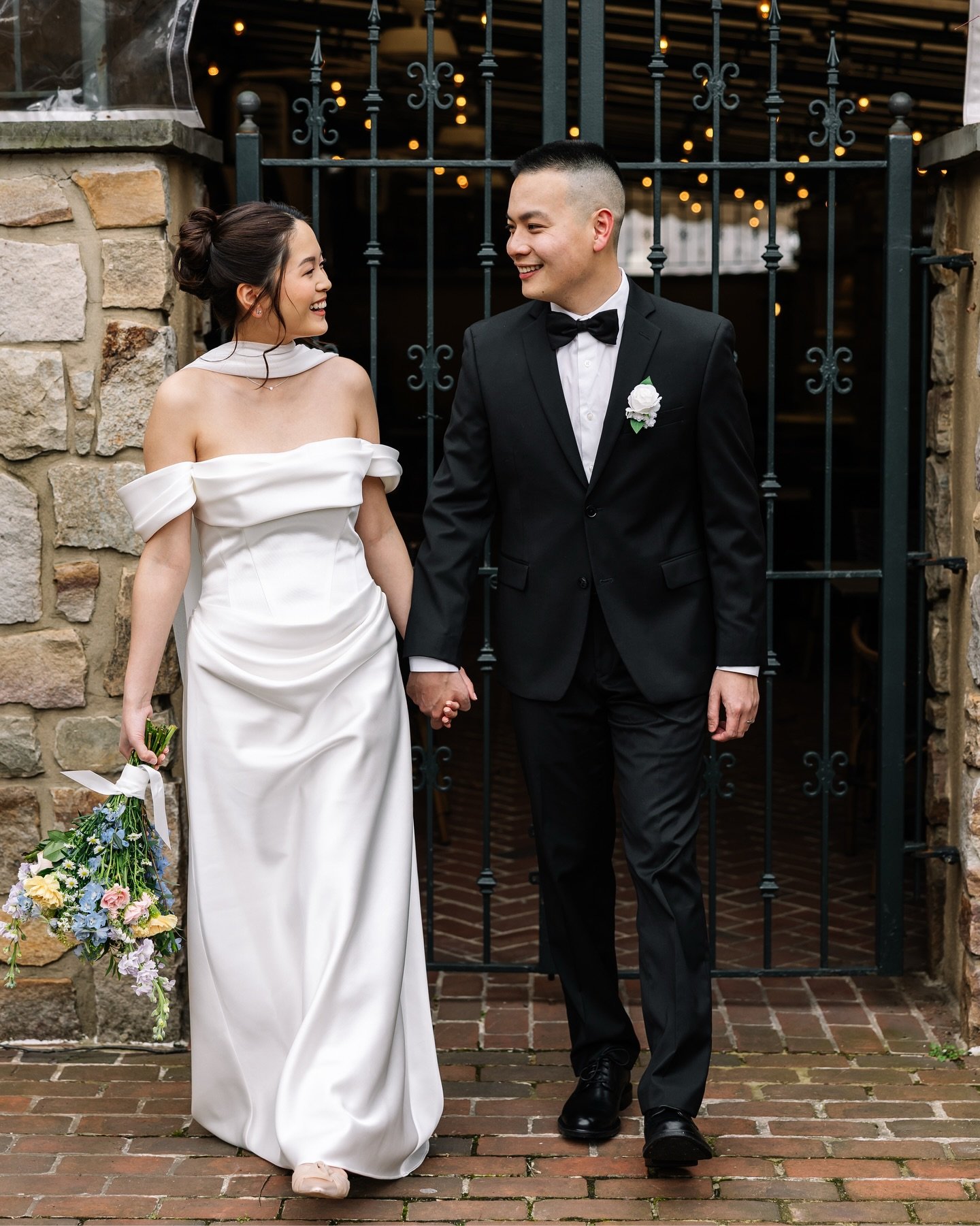 Amy + Mitchell celebrated their marriage with an intimate dinner reception at Harry&rsquo;s Savoy in Wilmington, Delaware. We started off with naturally posed portraits in the courtyard of the restaurant before their dinner together.

What I loved mo