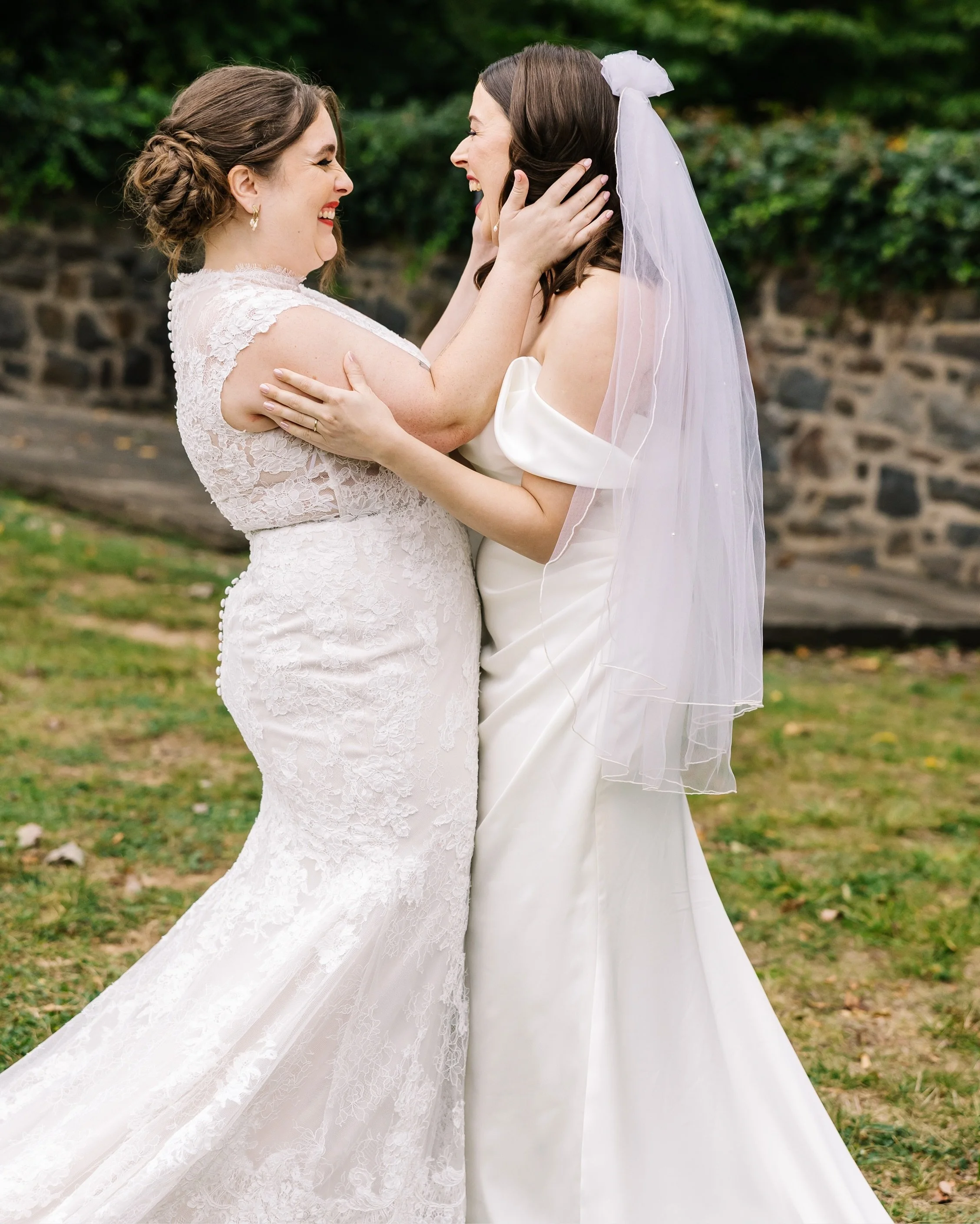 It&rsquo;s always *extra* special to photograph a wedding for someone you&rsquo;ve known for a while. Molly and I both worked at the same summer job growing up and to witness the love her and Zoe have for each other makes my heart so so happy. You ca