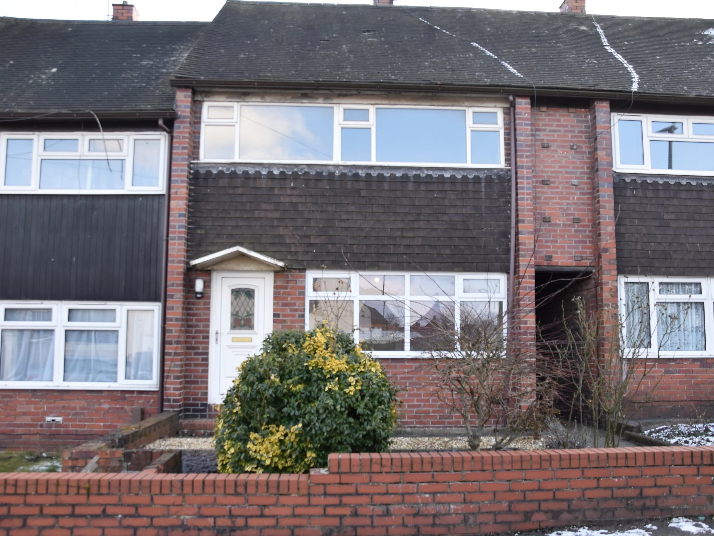 Front view of a three bedroom mid town house to rent on Port Vale Street, Middleport, Stoke-on-Trent