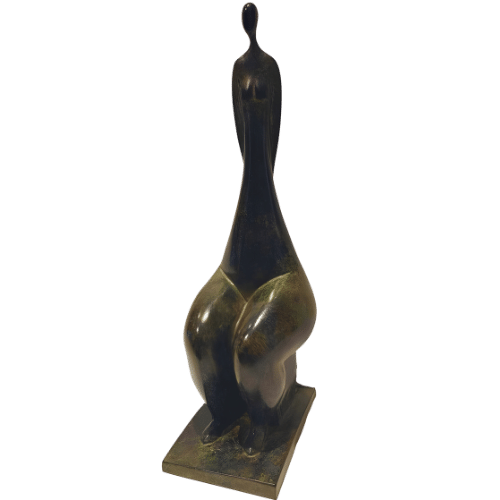 "Femme assise sur socle" de Marie-Madeleine Gautier