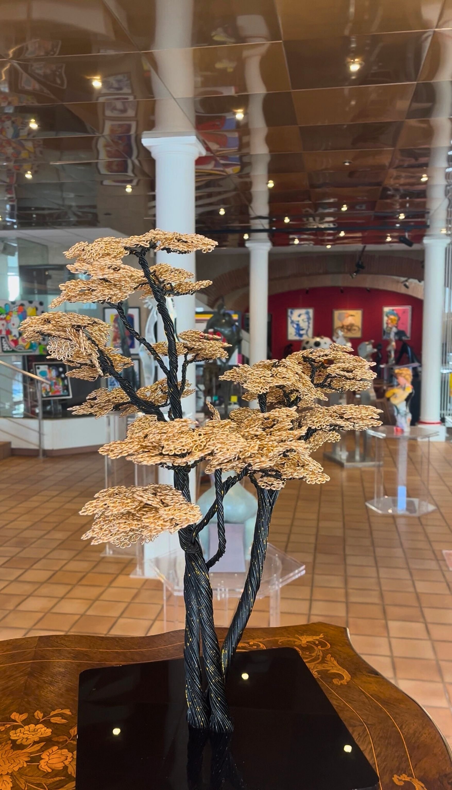 Sculpture arbre en aluminium par l'artiste sculpteur Robert Laemmel Galerie Graal Galerie d'art en Ligne Art Contemporain