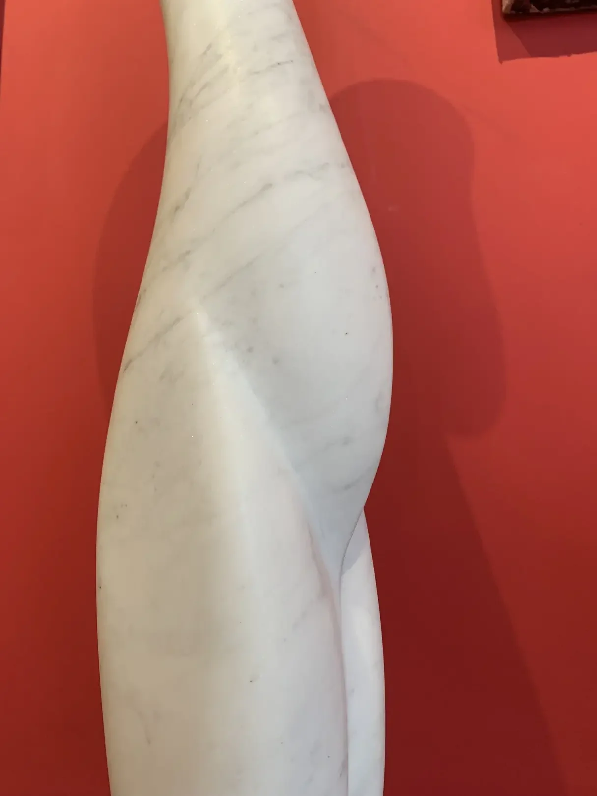 Sculpture en marbre de luxe de roland masson Art Contemporain Galerie Graal .webp