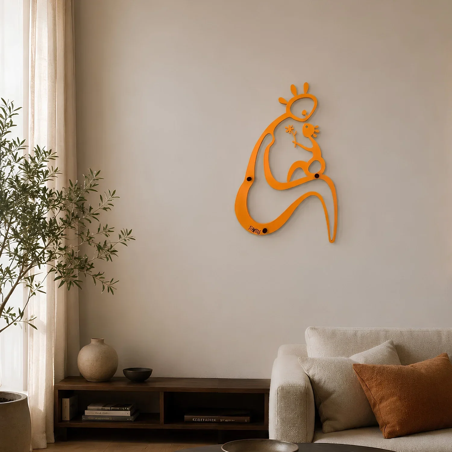 sculpture murale pour salon mere et fille orange de stratos Galerie Graal .webp