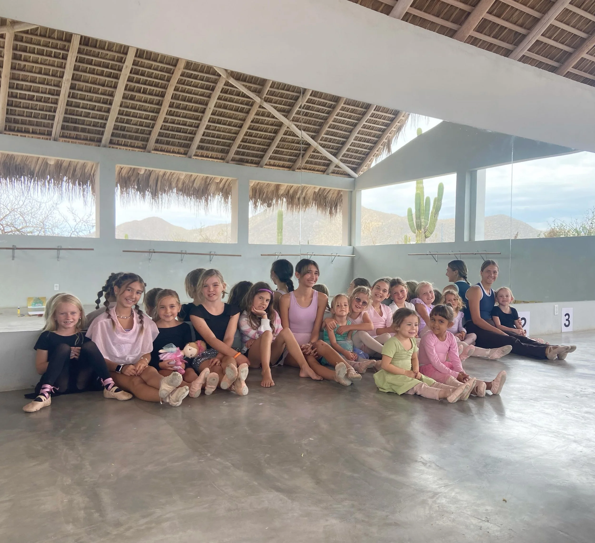 A Saturday morning well spent with the ballerinas learning all about stage presence 🤍