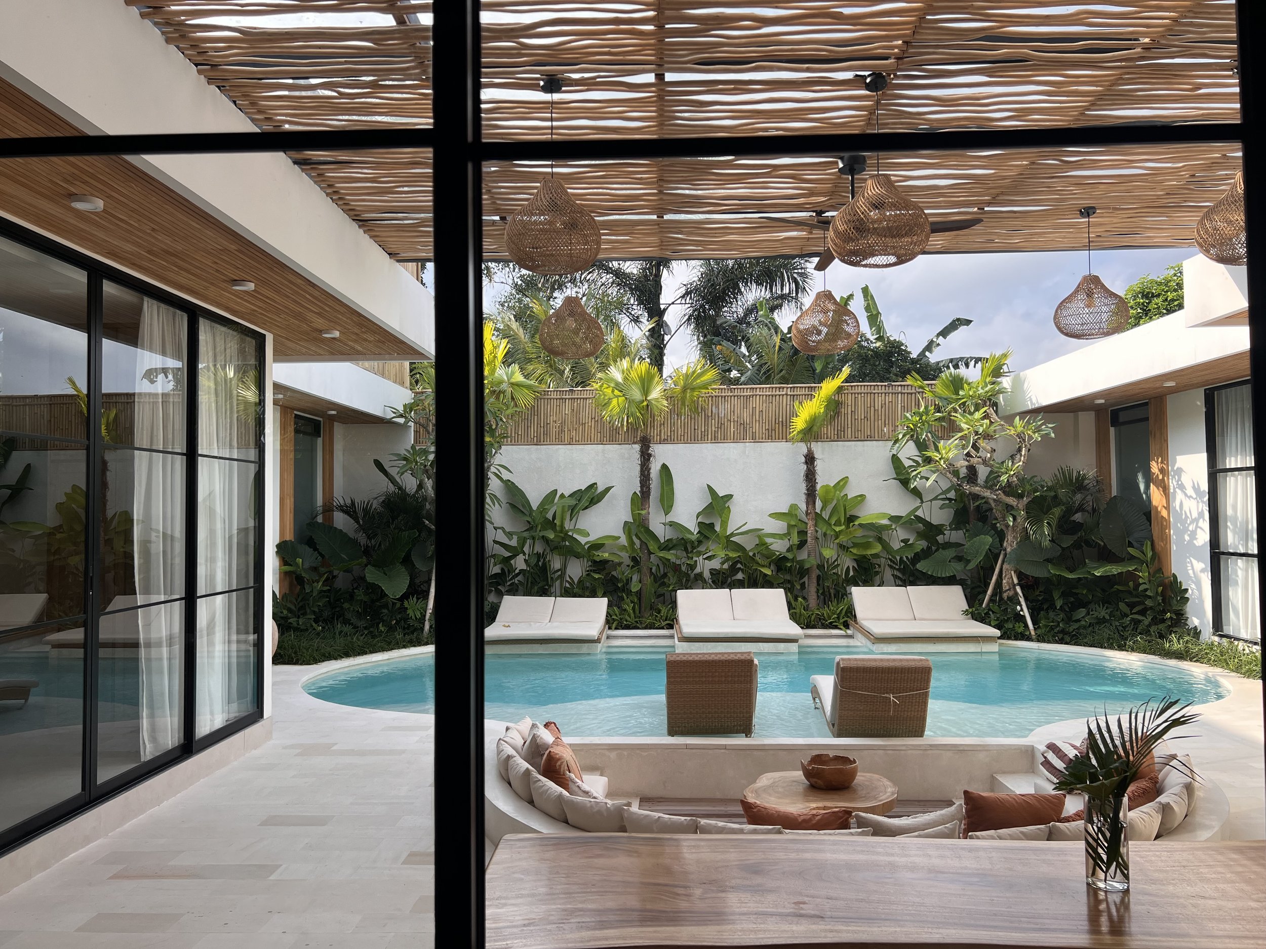 Peaceful retreat space for intimacy and connection