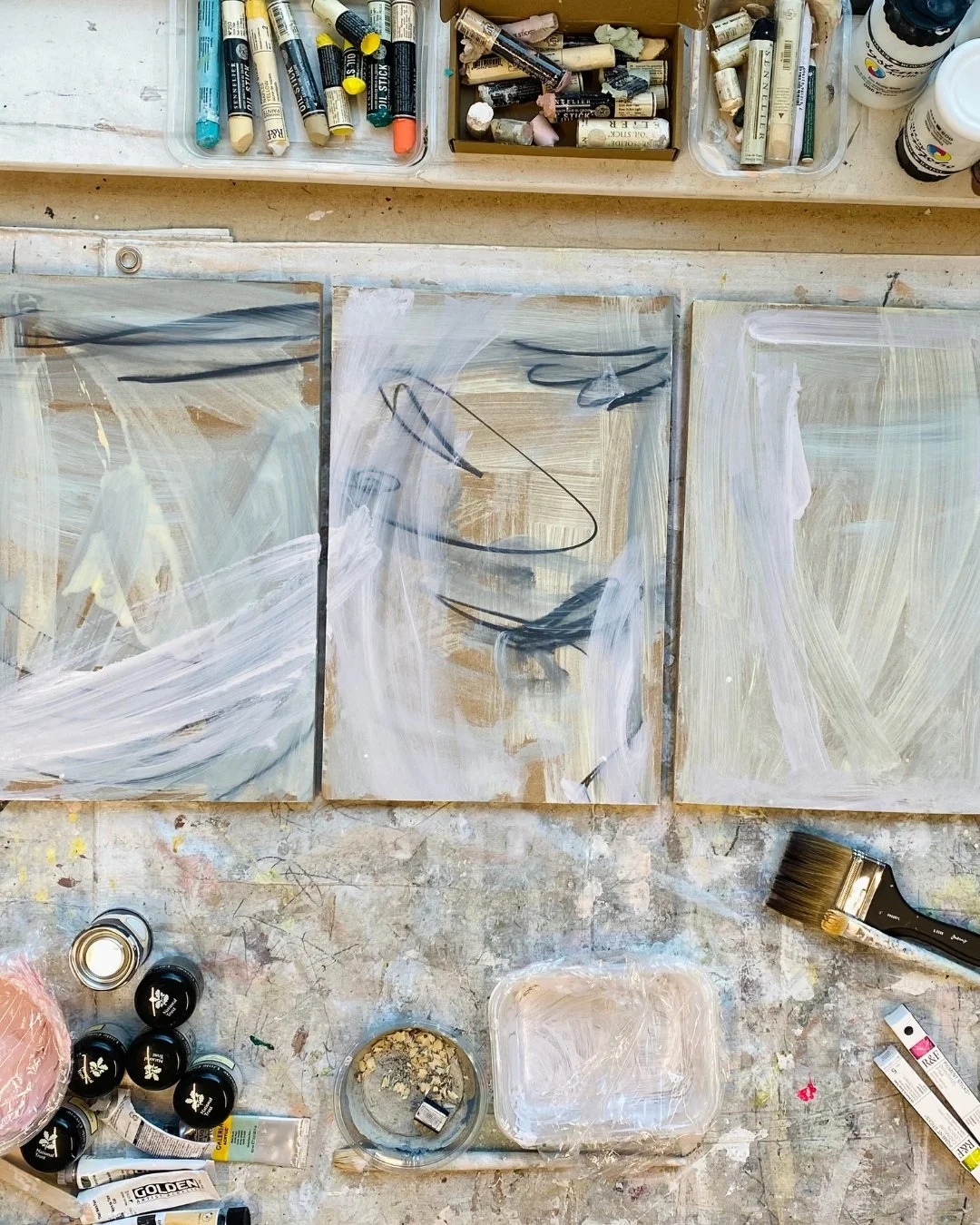 Studio floor. February WIP.
.
.
.
#joannalynch @secondfloorstudios #studiofloor #wip #abstractexpressionism