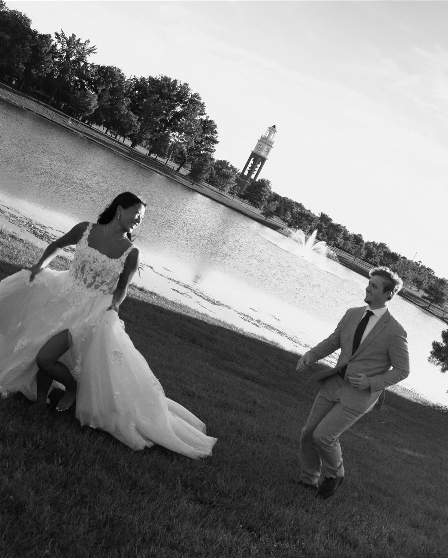 Sydney &amp; Jackson at Coxhall Gardens ⛲️

.

.

.

Indianapolis wedding photographer
Wedding photography Indianapolis

#IndianapolisWeddingPhotographer
#EngagedInIndy
#IndianapolisEngagement
#IndyLoveStory
#SheSaidYesIndy
#IndyProposalPhotographer
