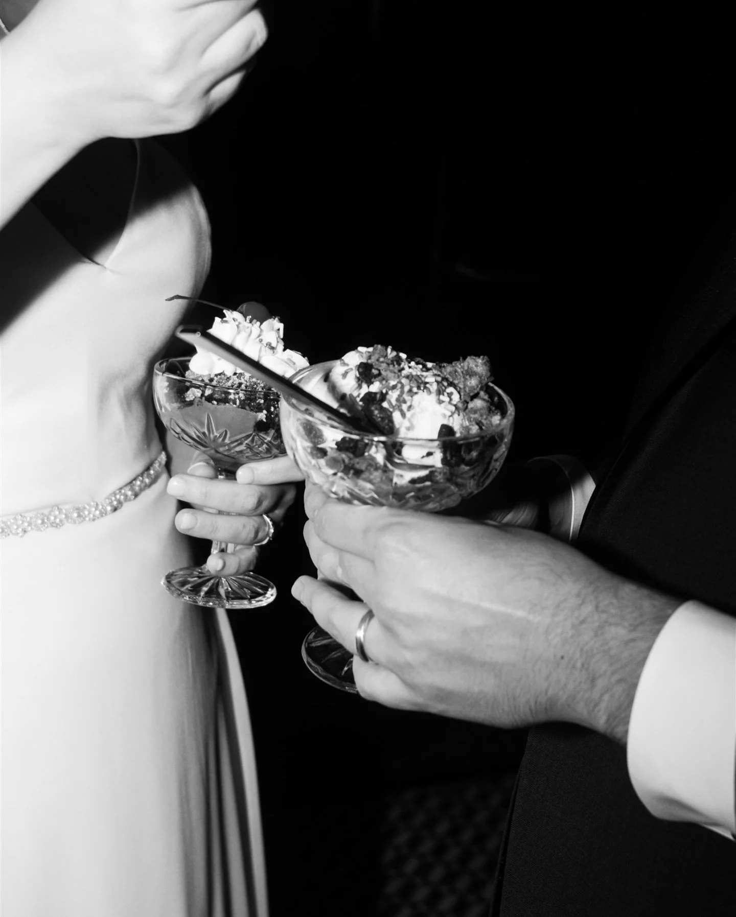 Sarah &amp; Jaryd at Bottleworks 🍸💍

.

.

.

#indianaphotographer #indianaphotography #indianapolisphotographer #indyphotographer #indianapolisphotography #igersindy #hoosierphotographer #hoosierphotography #midwestphotographer #midwestphotography