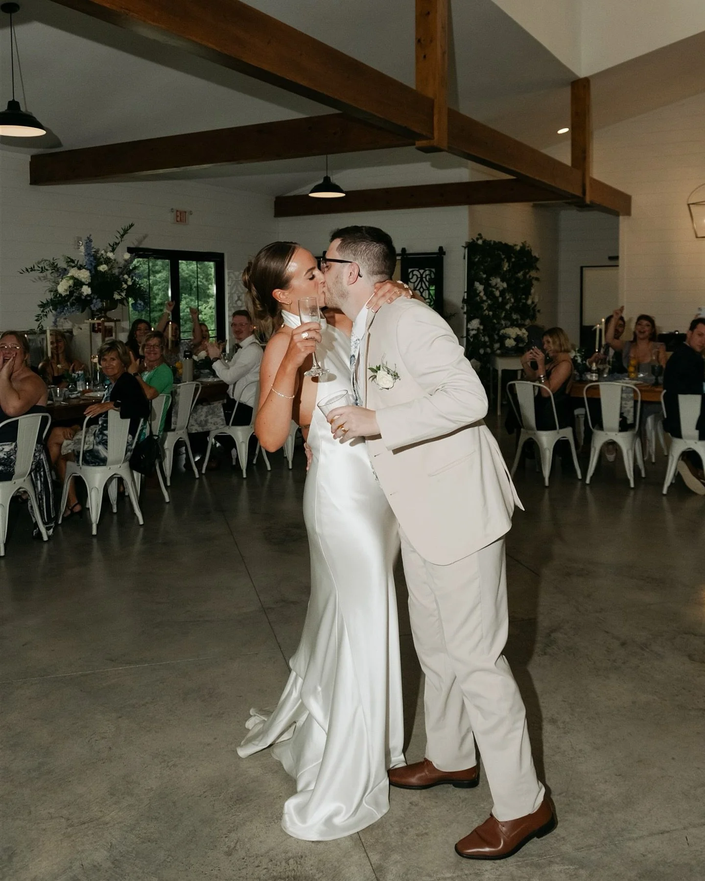 I will never not be thinking about Olivia &amp; Evan's day at the Wilds 🍋

.

.

.

#IllinoisWeddingPhotographer
#IndianaWeddingPhotographer
#ChicagoWeddingPhotographer
#IndianapolisWeddingPhotographer
#IllinoisBride
IndianaBride
MidwestWeddings
Mid