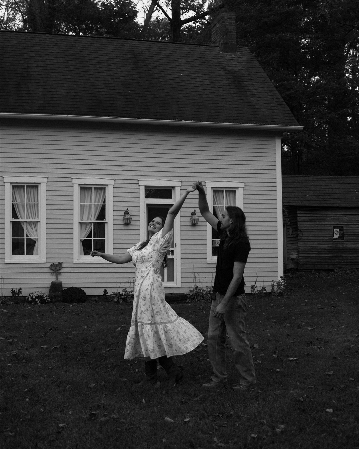 Some b+w's from Abigail and Jacob's engagement session

.

.

.

#IllinoisWeddingPhotographer
#IndianaWeddingPhotographer
#ChicagoWeddingPhotographer
#IndianapolisWeddingPhotographer
#IllinoisBride
IndianaBride
MidwestWeddings
MidwestWeddingPhotograp