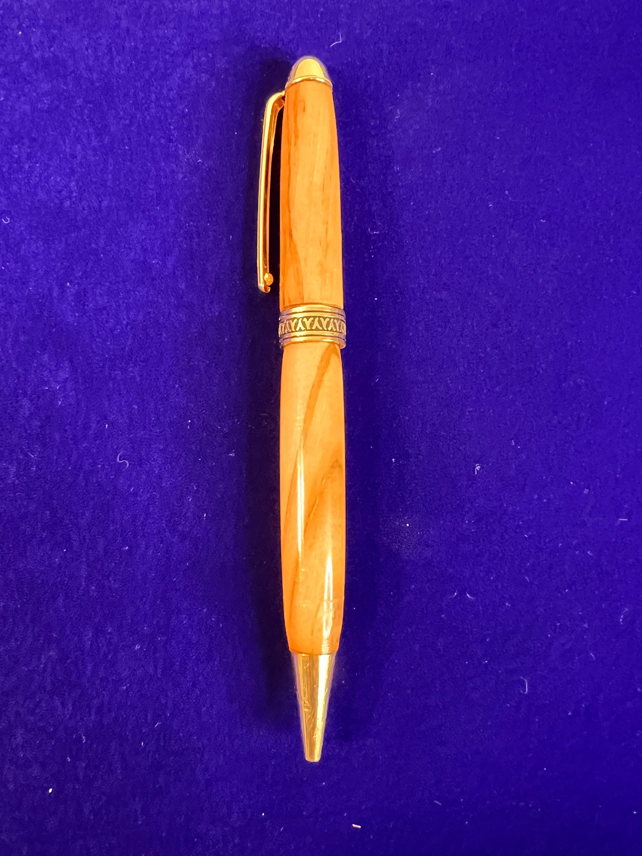 https://i.etsystatic.com/20960863/r/il/e6d14d/4662388148/il_fullxfull.4662388148_cqfy.jpg