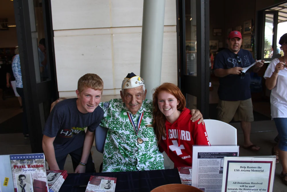 Kids with Pearl Harbor Survivor