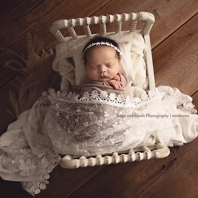 Absolutely beautiful little girl today and got to try out my new white boho bed!
#newbornboho
#newbornbed
#newbornphotographer
#laceandnewborns