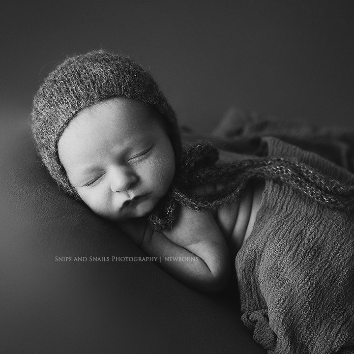 Classic black and white ❤
#classicnewbornportraiture
#classicnewbornphotography
#ʙʟᴀᴄᴋᴀɴᴅᴡʜɪᴛᴇᴘʜᴏᴛᴏɢʀᴀᴘʜʏ