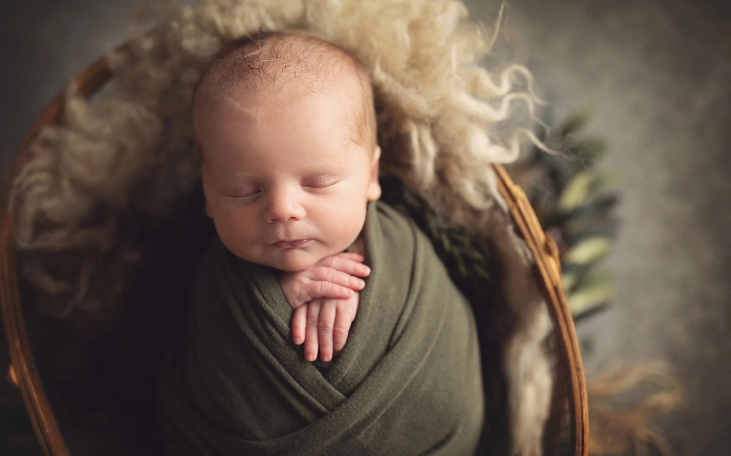 Custom newborn photography for families in Hagerstown, MD and Chambersburg, PA